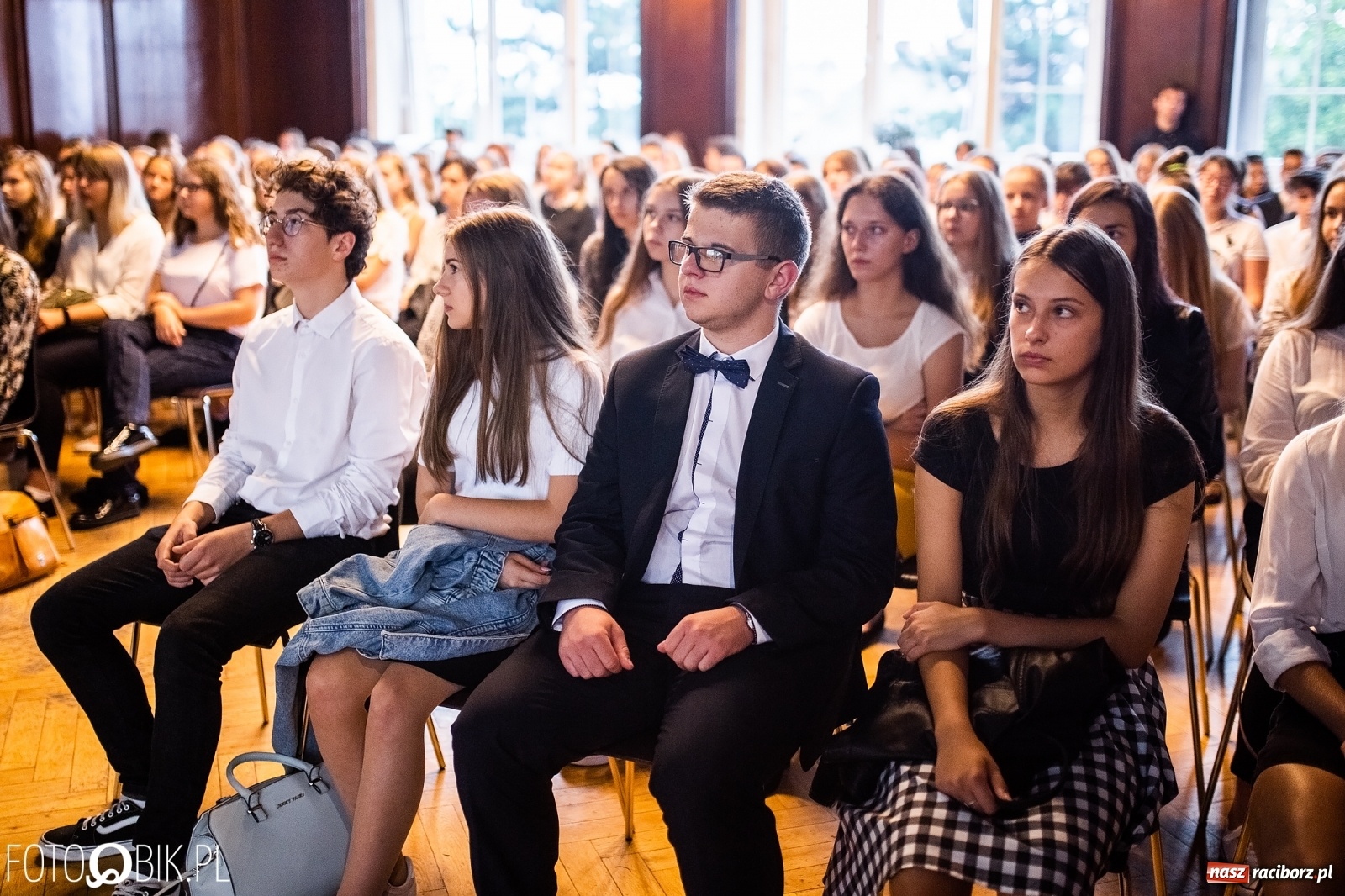 Zdjęcie w galerii na portalu naszraciborz.pl: Inauguracja roku szkolnego w I LO wiadomości z regionu