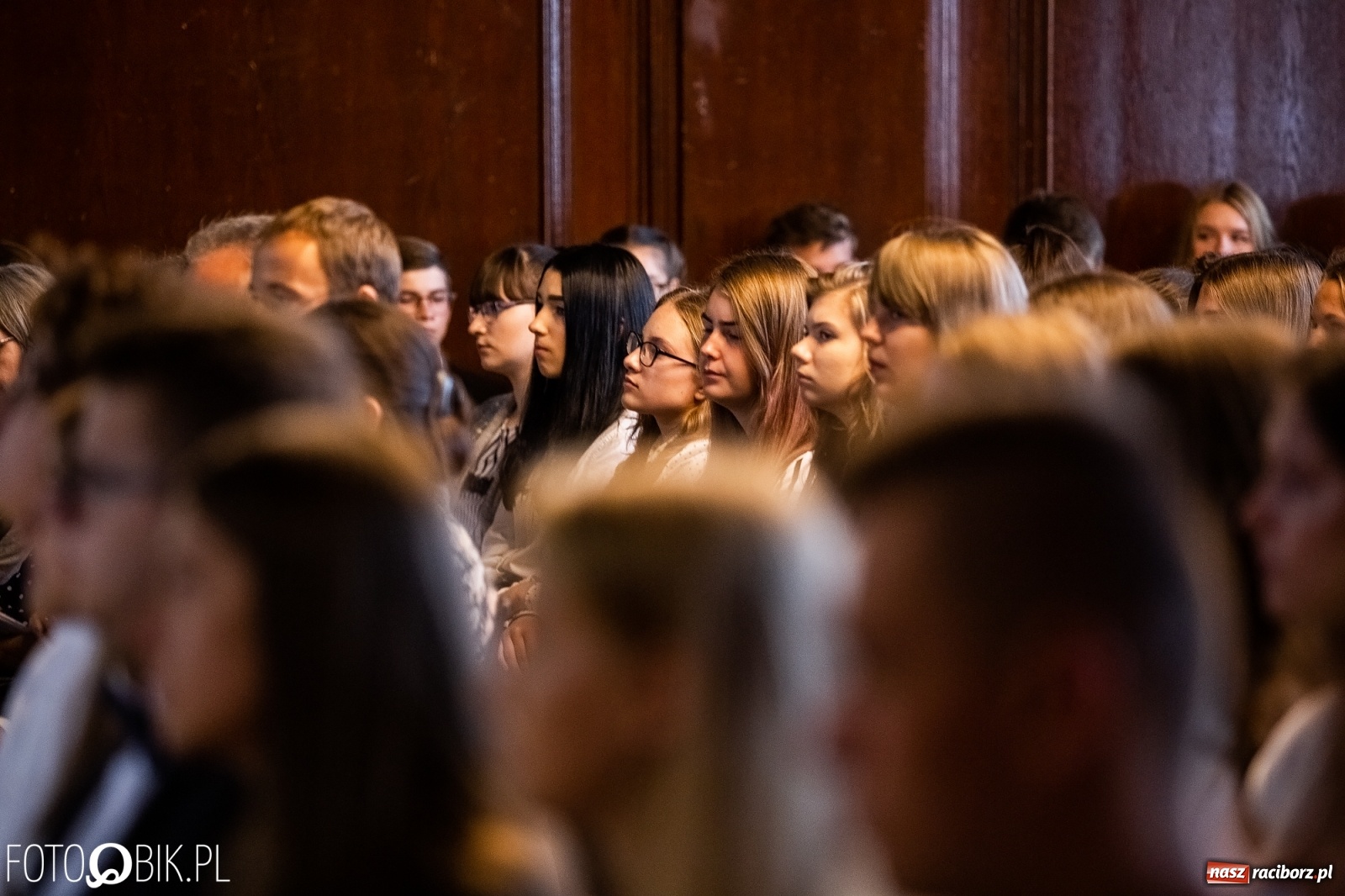 Zdjęcie w galerii na portalu naszraciborz.pl: Inauguracja roku szkolnego w I LO wiadomości z regionu