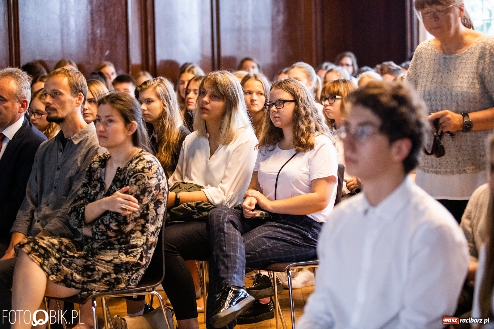Zdjęcie w galerii na portalu naszraciborz.pl: Inauguracja roku szkolnego w I LO wiadomości z regionu