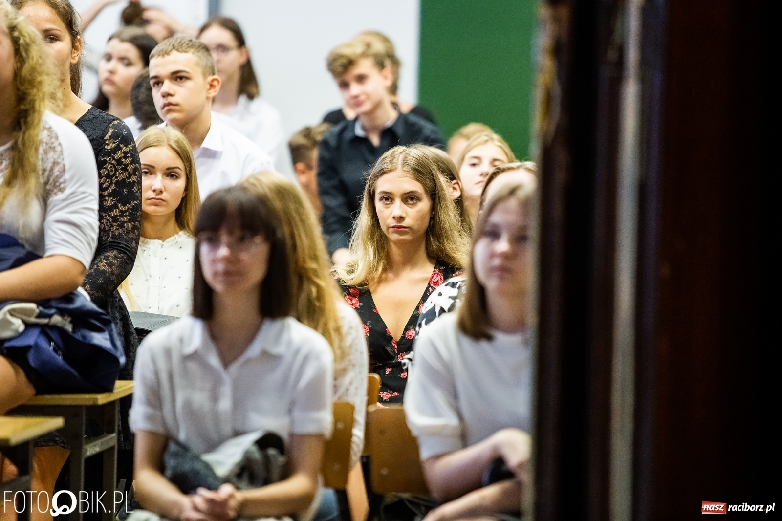 Zdjęcie w galerii na portalu naszraciborz.pl: Inauguracja roku szkolnego w I LO wiadomości z regionu