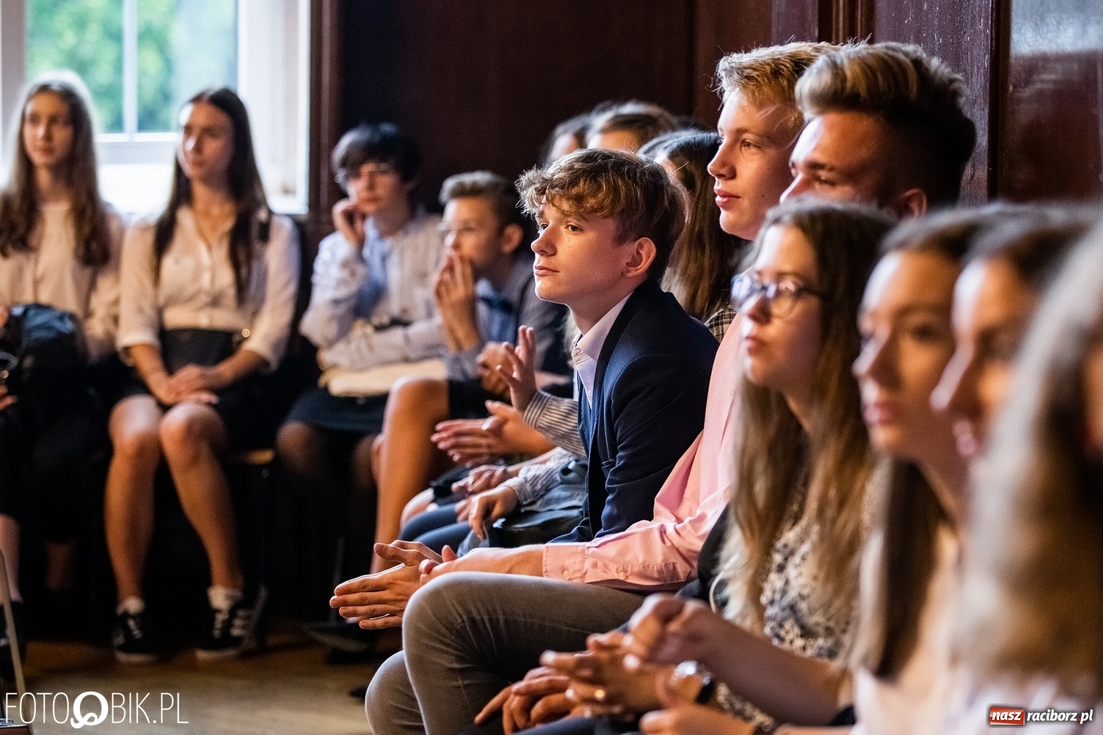 Zdjęcie w galerii na portalu naszraciborz.pl: Inauguracja roku szkolnego w I LO wiadomości z regionu