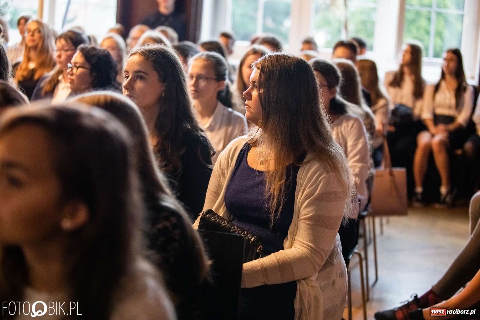 Zdjęcie w galerii na portalu naszraciborz.pl: Inauguracja roku szkolnego w I LO wiadomości z regionu