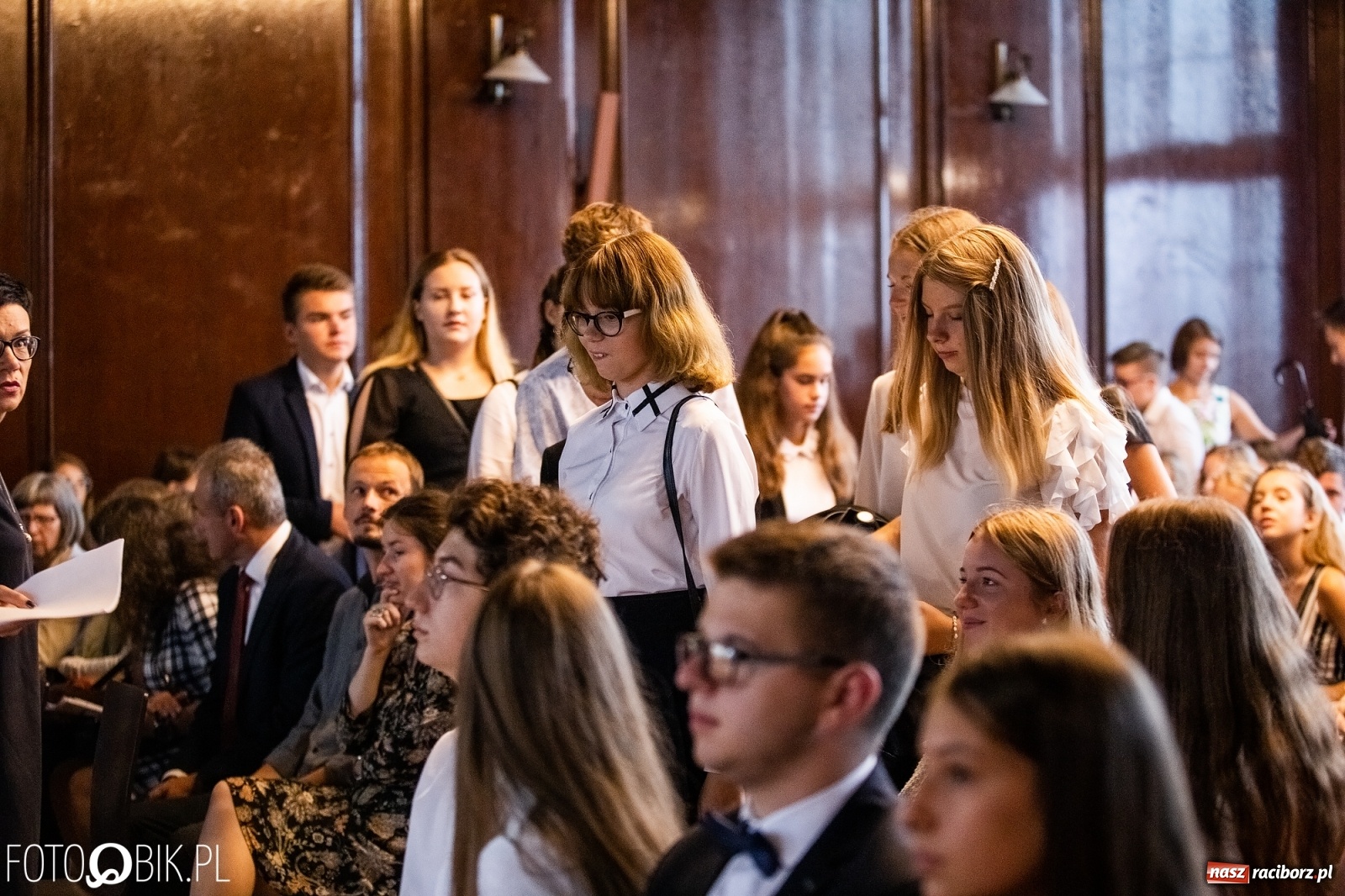 Zdjęcie w galerii na portalu naszraciborz.pl: Inauguracja roku szkolnego w I LO wiadomości z regionu