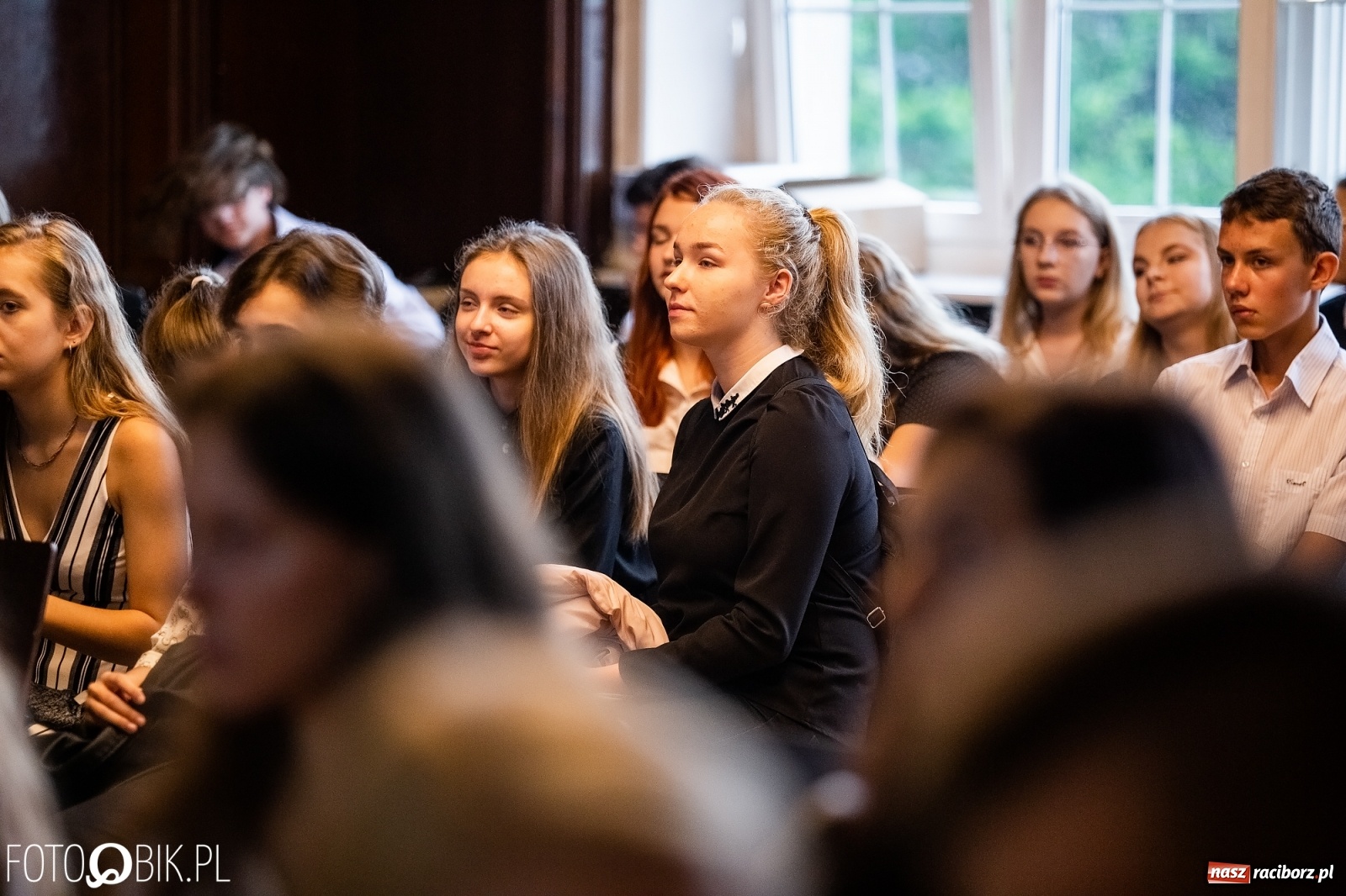 Zdjęcie w galerii na portalu naszraciborz.pl: Inauguracja roku szkolnego w I LO wiadomości z regionu