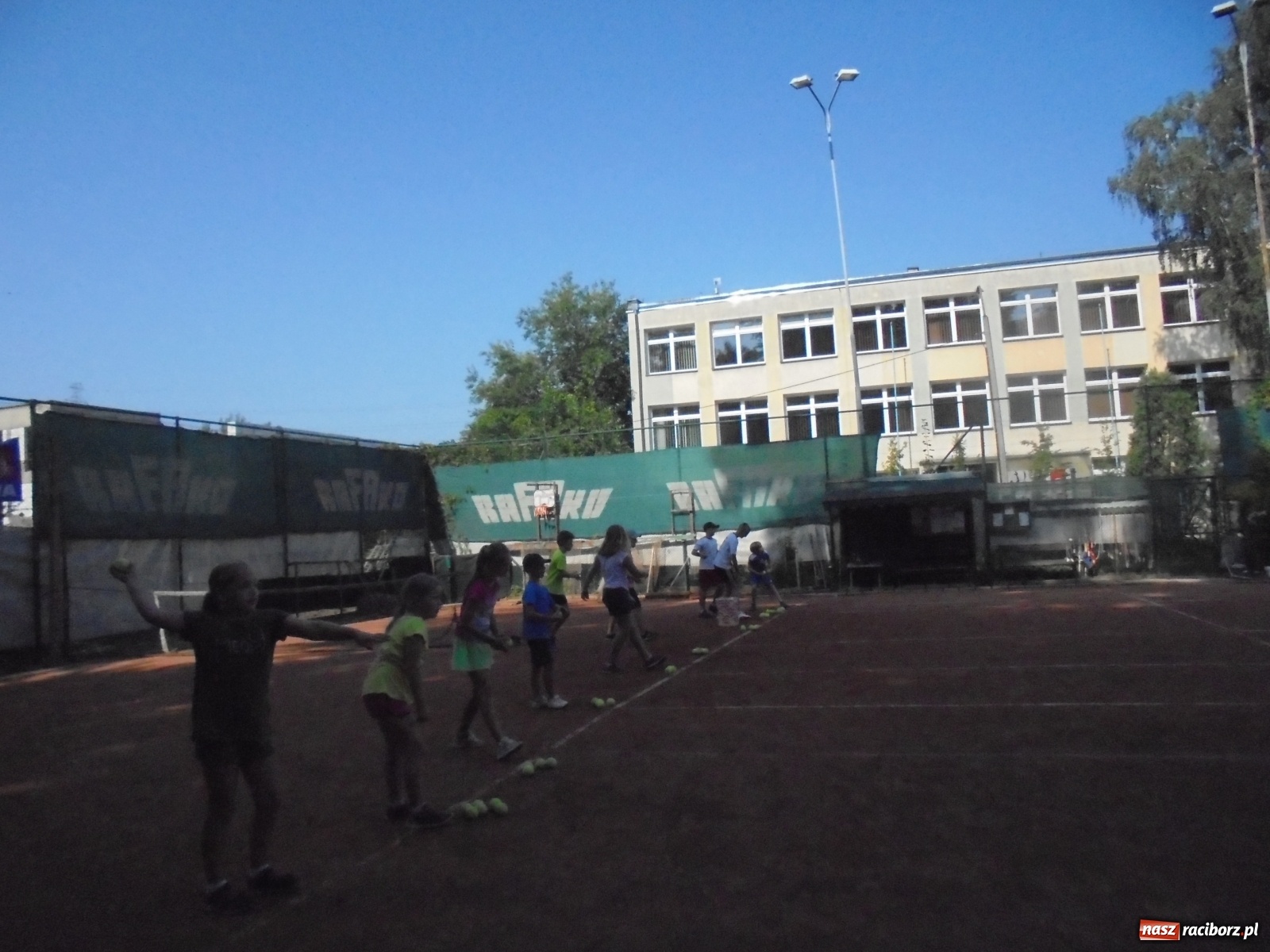 Zdjęcie w galerii na portalu naszraciborz.pl: Tenisowe zmagania na korcie Rafako wiadomości z regionu