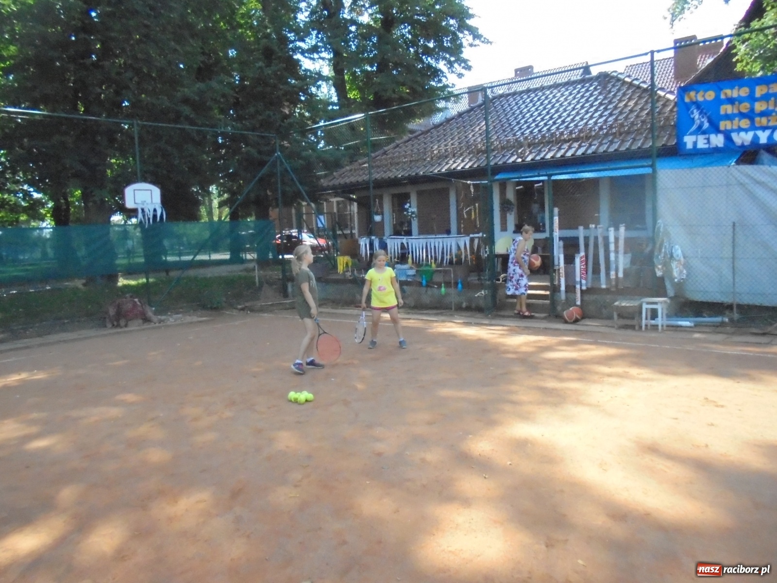 Zdjęcie w galerii na portalu naszraciborz.pl: Tenisowe zmagania na korcie Rafako wiadomości z regionu