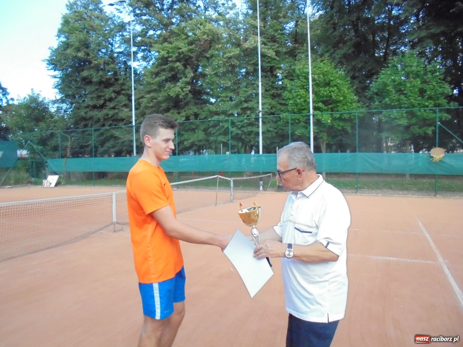 Zdjęcie w galerii na portalu naszraciborz.pl: Tenisowe zmagania na korcie Rafako wiadomości z regionu