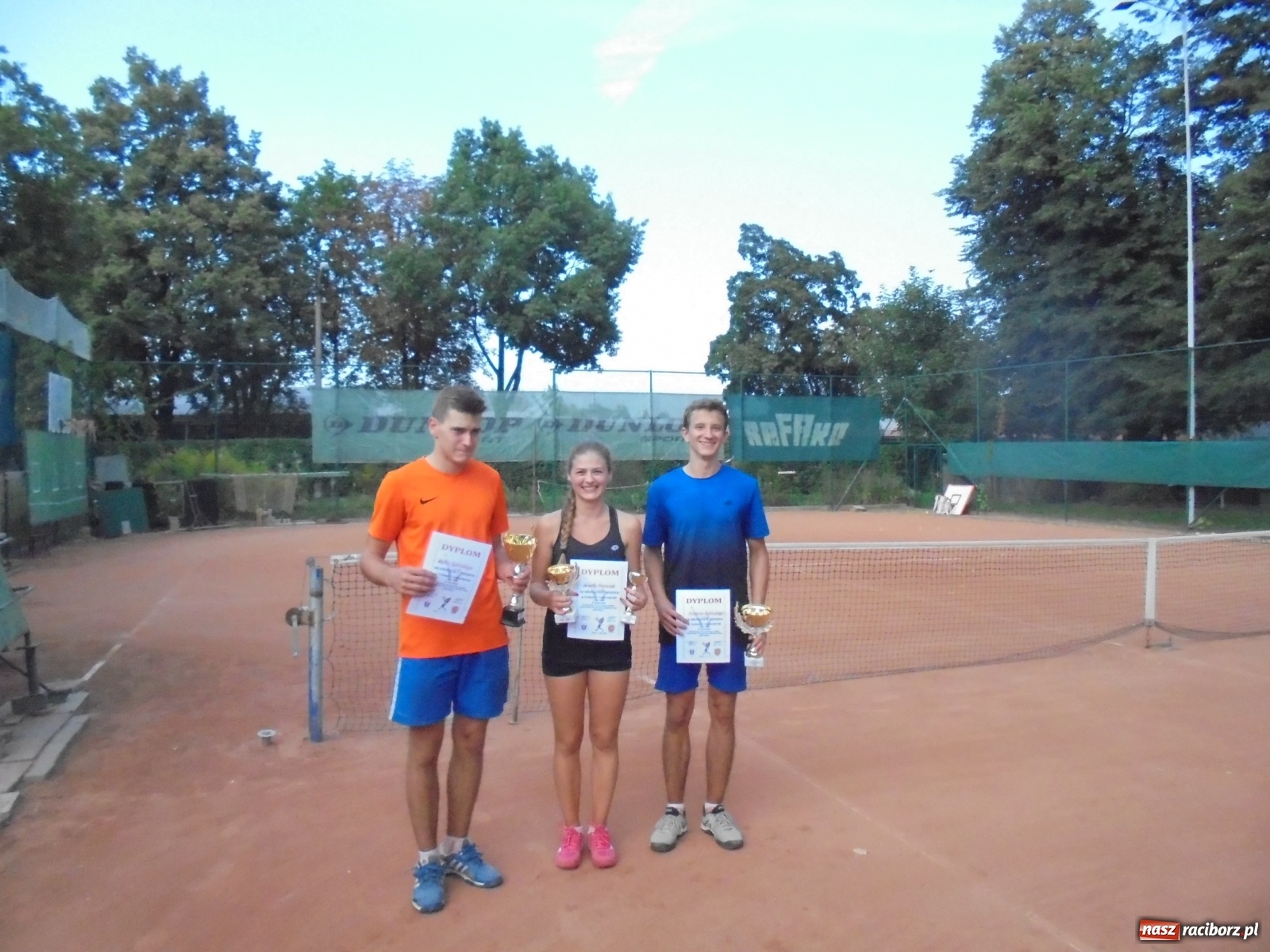 Zdjęcie w galerii na portalu naszraciborz.pl: Tenisowe zmagania na korcie Rafako wiadomości z regionu