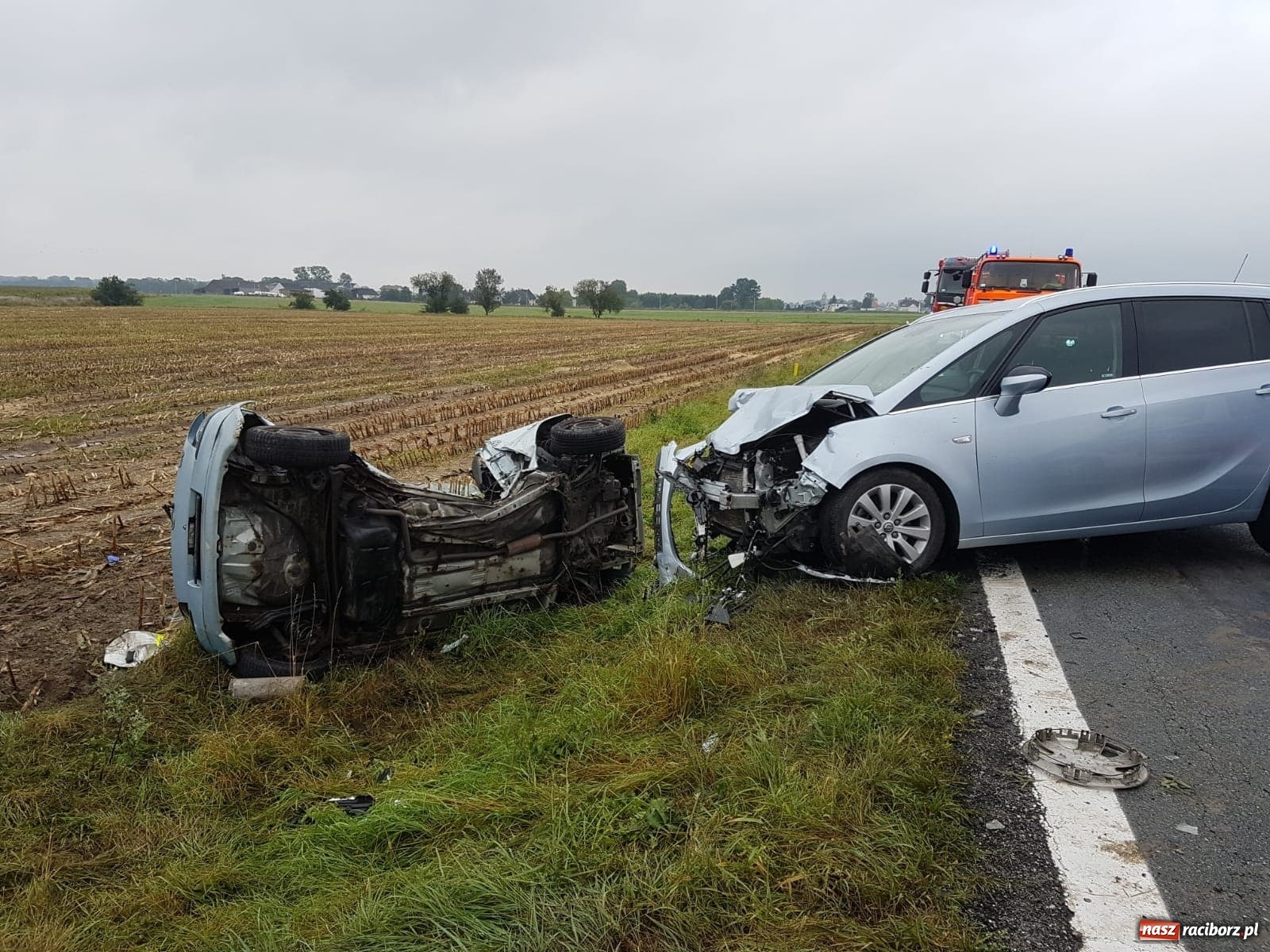 Zdjęcie w galerii na portalu naszraciborz.pl: Śmiertelny wypadek na DK 45. Zginęła 47-latka kierującą toyotą [FOTO] wiadomości z regionu