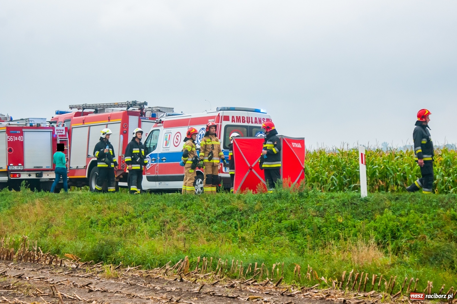 Zdjęcie w galerii na portalu naszraciborz.pl: Śmiertelny wypadek na DK 45. Zginęła 47-latka kierującą toyotą [FOTO] wiadomości z regionu