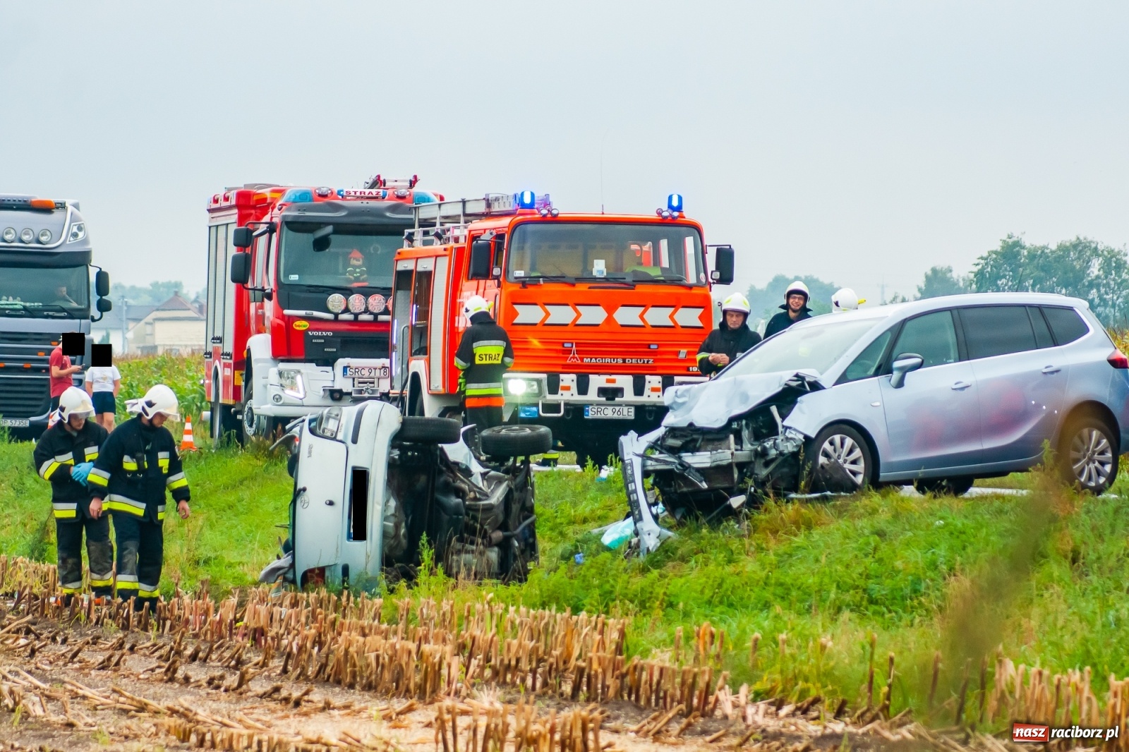 Zdjęcie w galerii na portalu naszraciborz.pl: Śmiertelny wypadek na DK 45. Zginęła 47-latka kierującą toyotą [FOTO] wiadomości z regionu