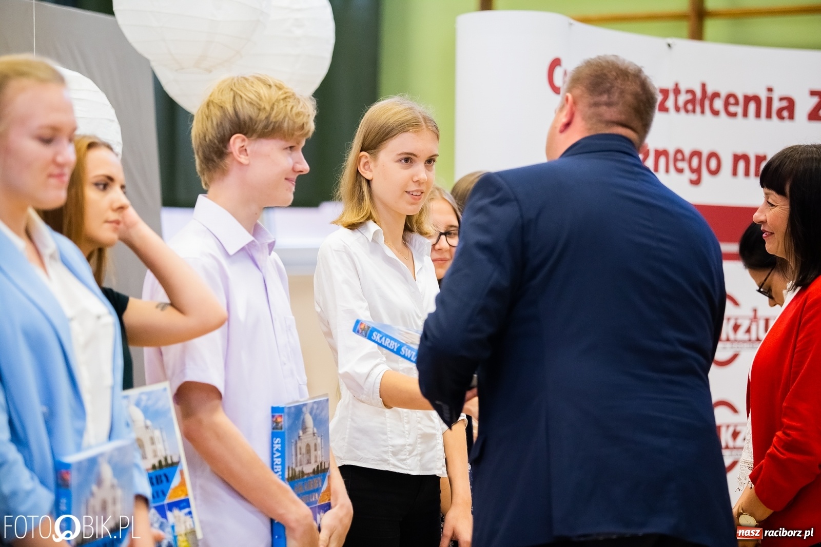 Zdjęcie w galerii na portalu naszraciborz.pl: Powiatowa inauguracja roku szkolnego [FOTO i WIDEO] wiadomości z regionu