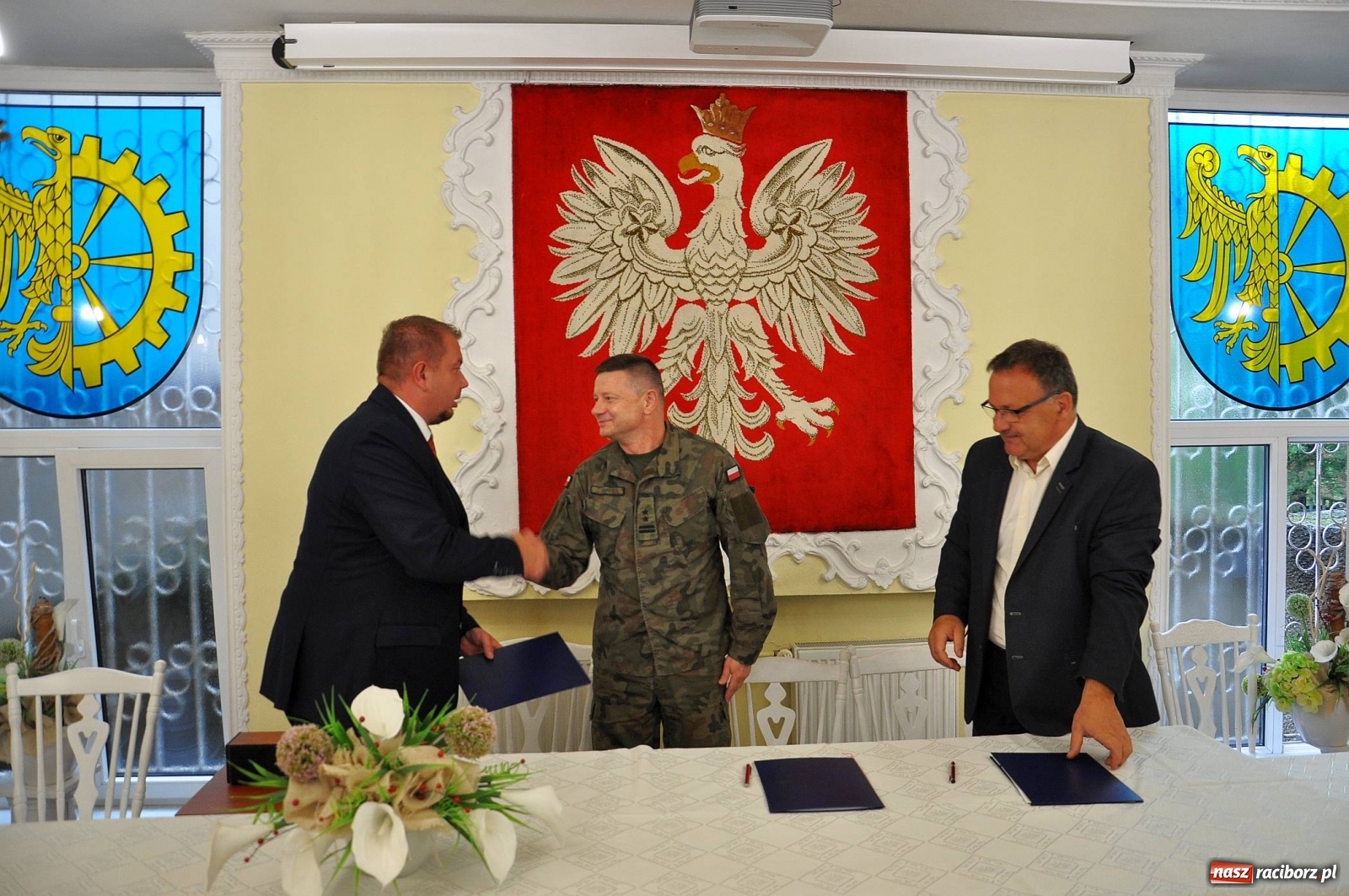 Zdjęcie w galerii na portalu naszraciborz.pl: Kuźnia Raciborska czeka na wojsko [WIDEO]  wiadomości z regionu