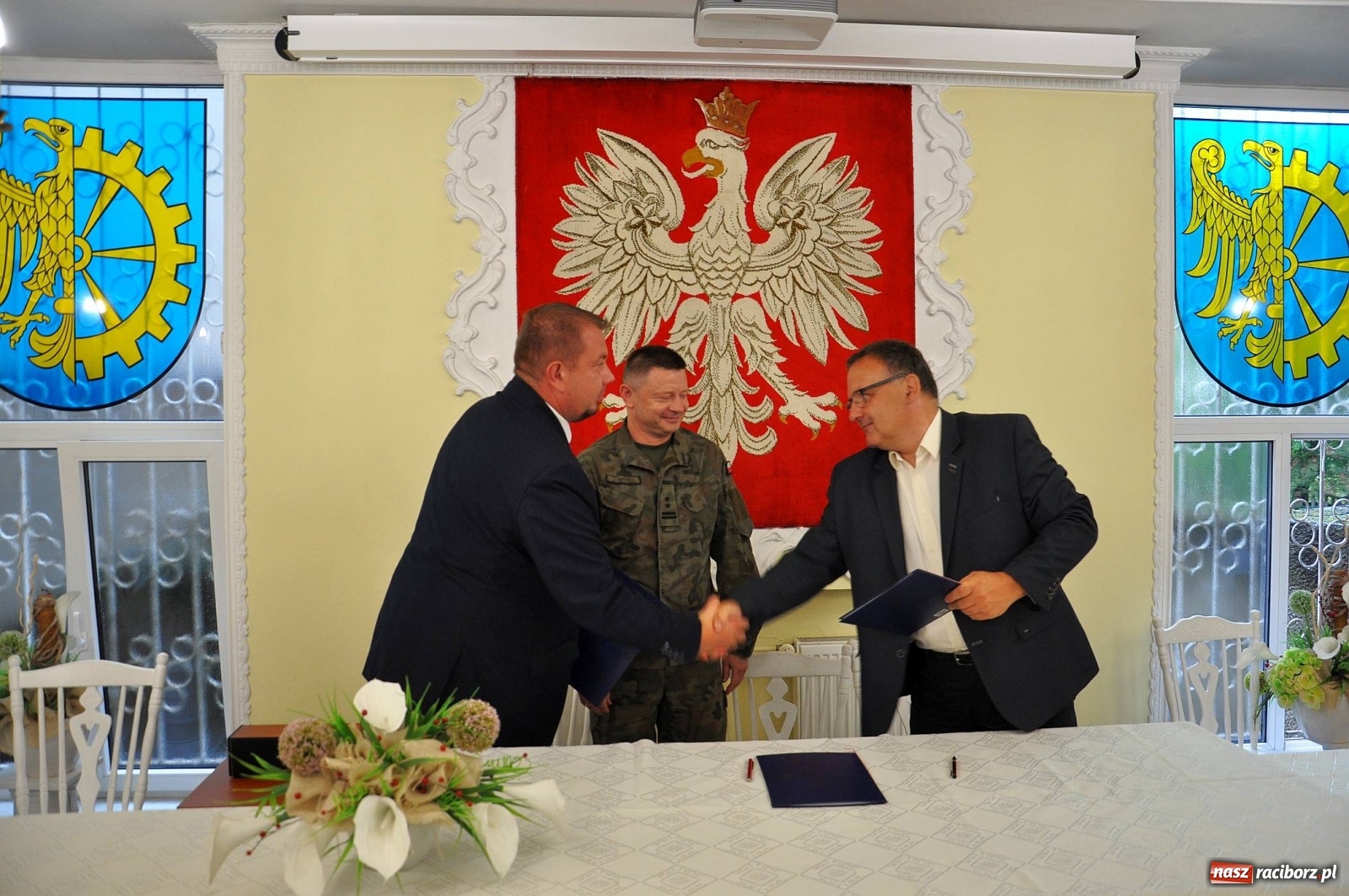 Zdjęcie w galerii na portalu naszraciborz.pl: Kuźnia Raciborska czeka na wojsko [WIDEO]  wiadomości z regionu