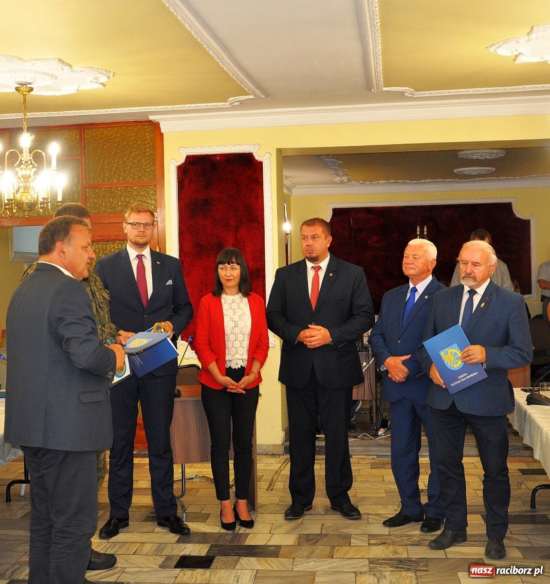 Zdjęcie w galerii na portalu naszraciborz.pl: Kuźnia Raciborska czeka na wojsko [WIDEO]  wiadomości z regionu