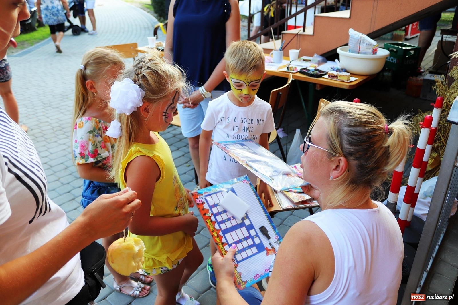 Zdjęcie w galerii na portalu naszraciborz.pl: Dożynki w Sławikowie [FOTO]  wiadomości z regionu