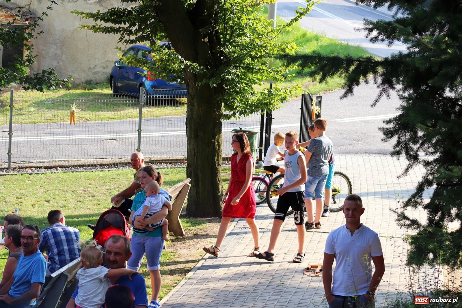 Zdjęcie w galerii na portalu naszraciborz.pl: Dożynki w Sławikowie [FOTO]  wiadomości z regionu