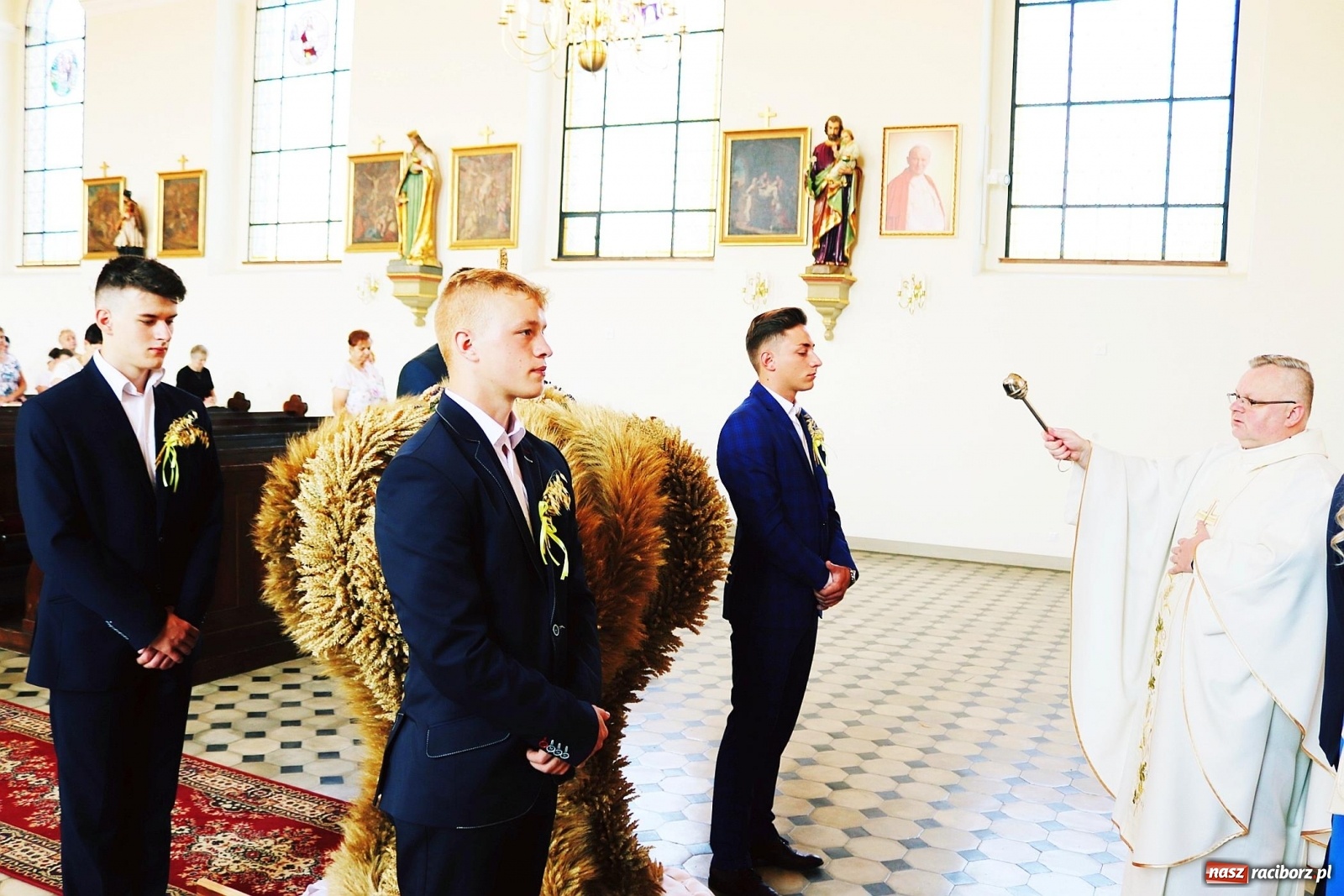 Zdjęcie w galerii na portalu naszraciborz.pl: Dożynki w Sławikowie [FOTO]  wiadomości z regionu