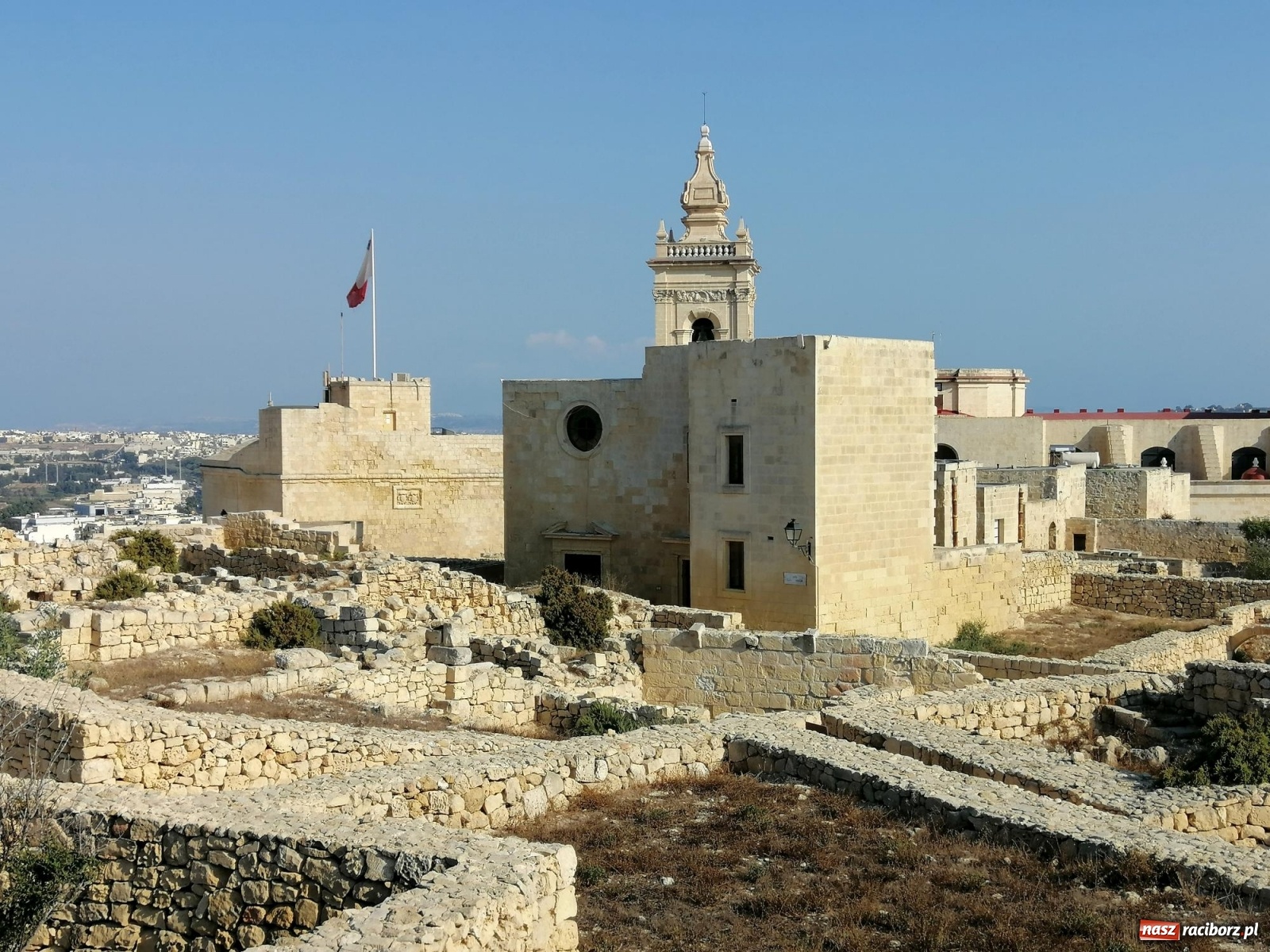 Zdjęcie w galerii na portalu naszraciborz.pl: Lepsza szkoła – lepsza przyszłość. Kadra I LO na Malcie wiadomości z regionu