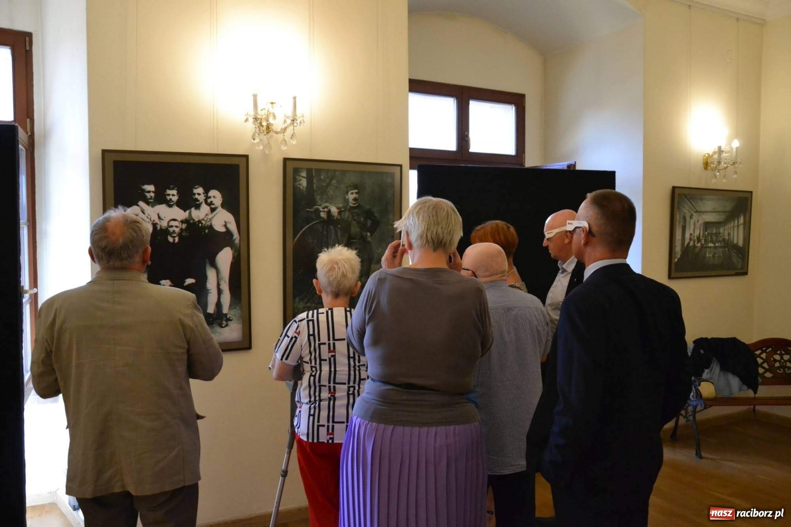 Zdjęcie w galerii na portalu naszraciborz.pl: Sport polski na dawnej fotografii w trójwymiarze wiadomości z regionu