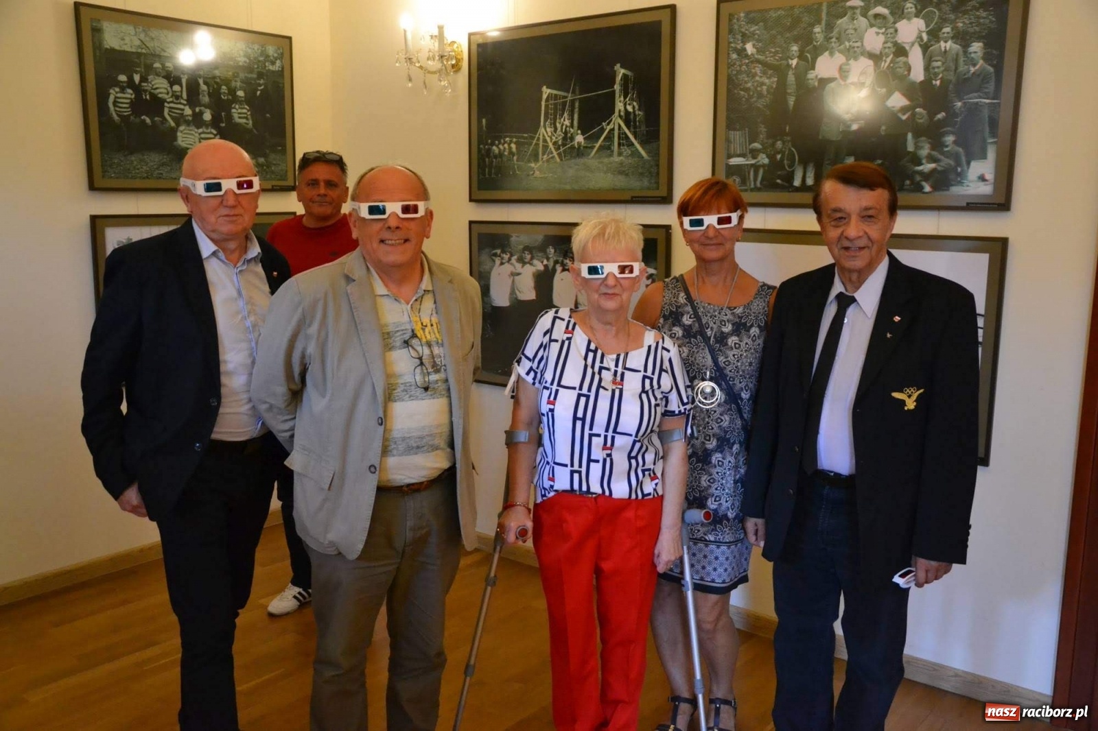 Zdjęcie w galerii na portalu naszraciborz.pl: Sport polski na dawnej fotografii w trójwymiarze wiadomości z regionu