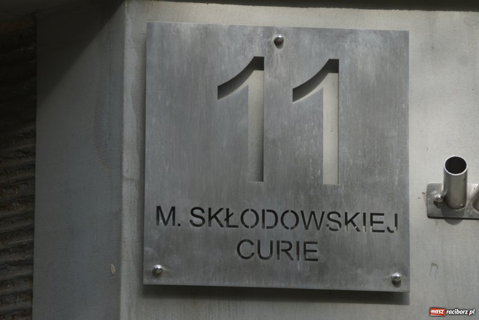 Zdjęcie w galerii na portalu naszraciborz.pl: Izolacja czy dewastacja? Ratusz się chwali, specjalista krytykuje  wiadomości z regionu