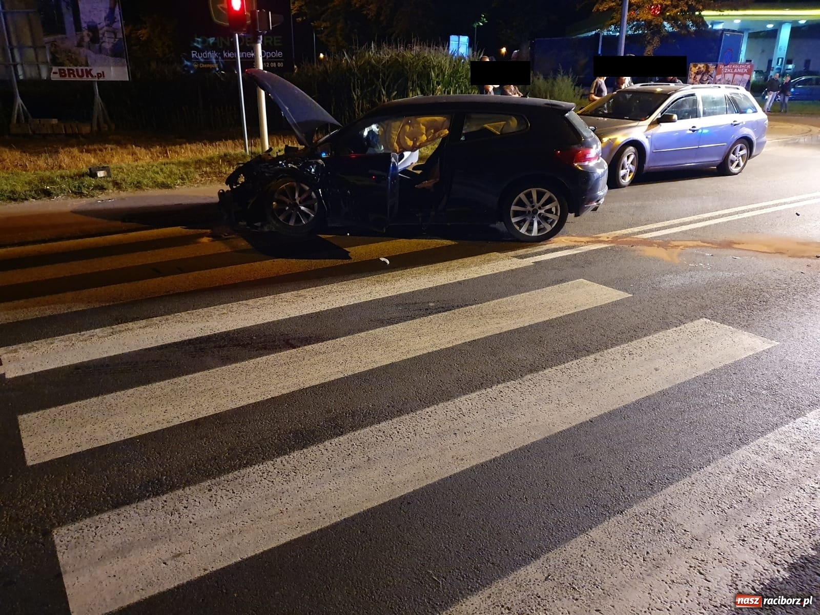 Zdjęcie w galerii na portalu naszraciborz.pl: Zderzenie na mycie. Kilka osób rannych [FOTO]  wiadomości z regionu