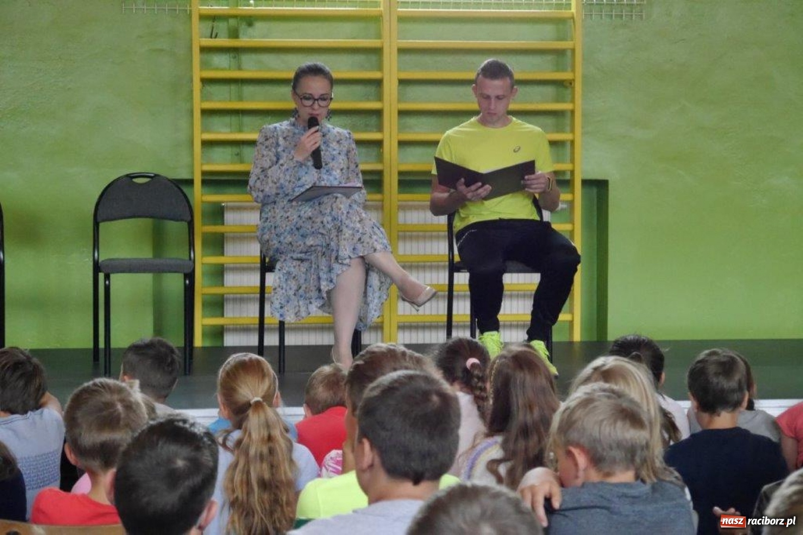 Zdjęcie w galerii na portalu naszraciborz.pl: Narodowe Czytanie 2019 w Rudach za nami wiadomości z regionu