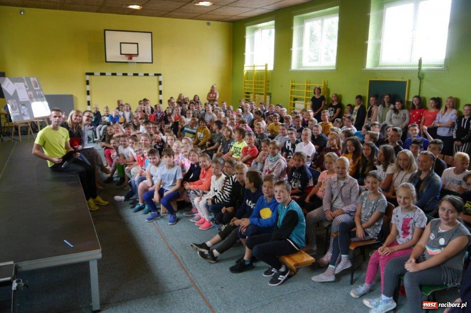 Zdjęcie w galerii na portalu naszraciborz.pl: Narodowe Czytanie 2019 w Rudach za nami wiadomości z regionu