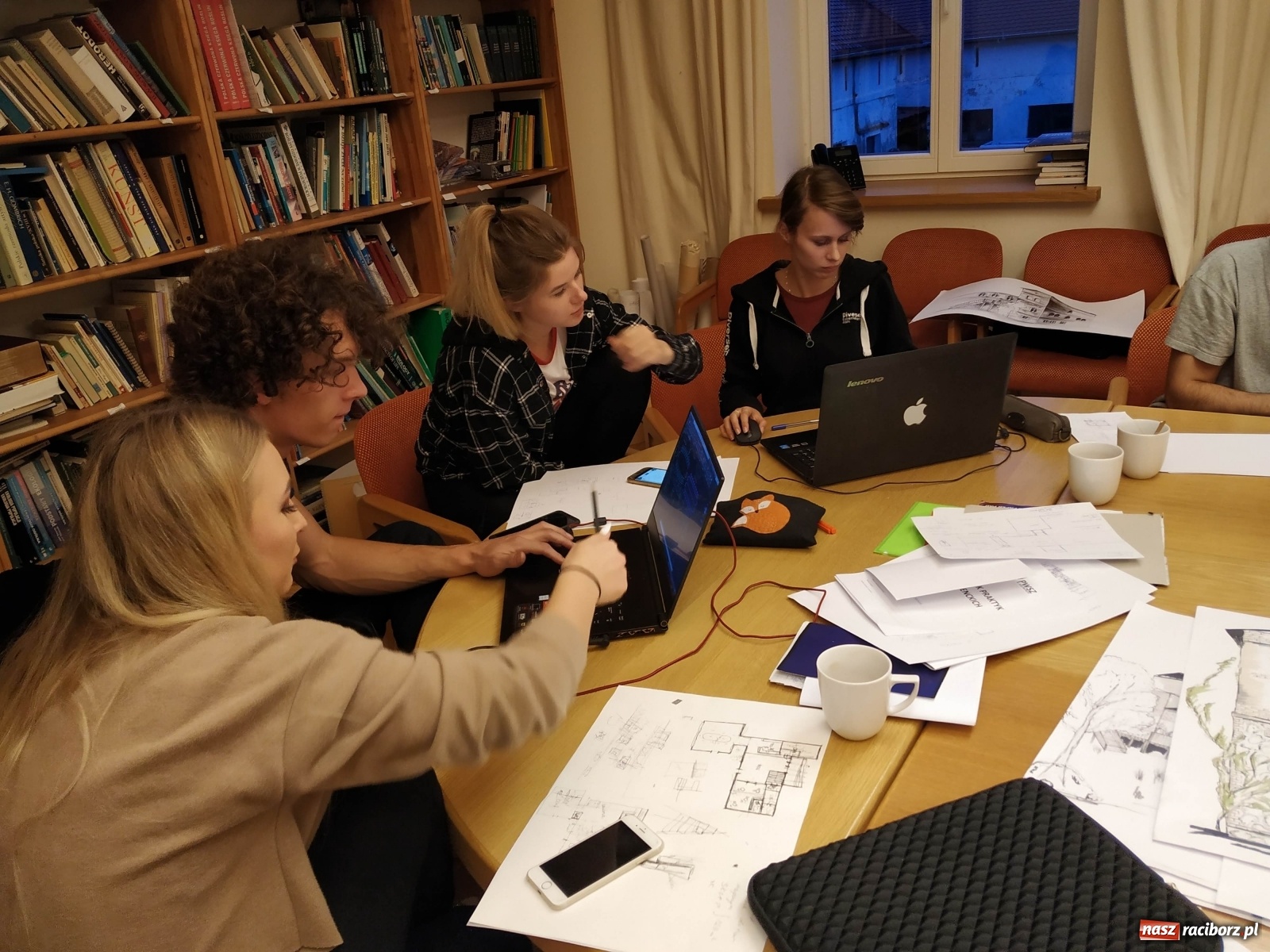 Zdjęcie w galerii na portalu naszraciborz.pl: I Ty możesz zostać architektem. Raciborska PWSZ zaprasza wiadomości z regionu