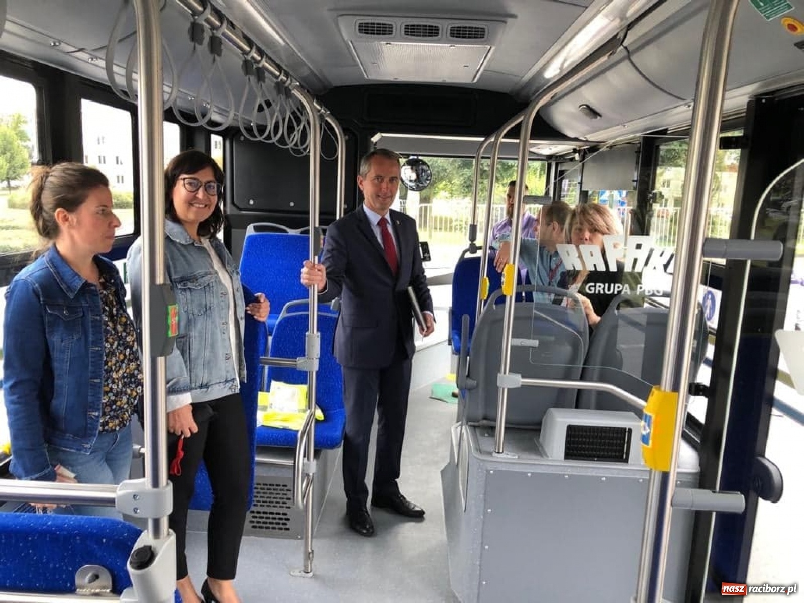 Zdjęcie w galerii na portalu naszraciborz.pl: Jeszcze w tym roku elektrobus Rafako wyjedzie na ulice Raciborza wiadomości z regionu