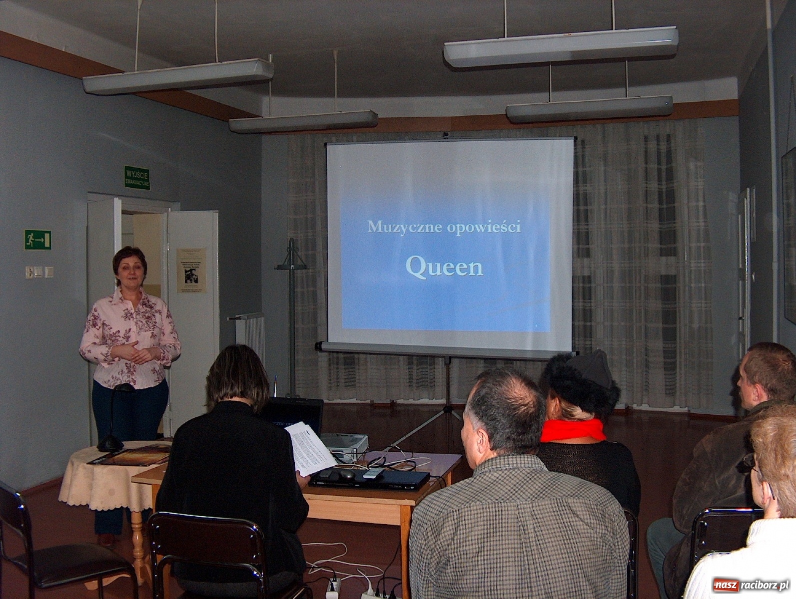 Zdjęcie w galerii na portalu naszraciborz.pl: Adapter, winyle, Janowski i Niedźwiecki [FOTO] wiadomości z regionu