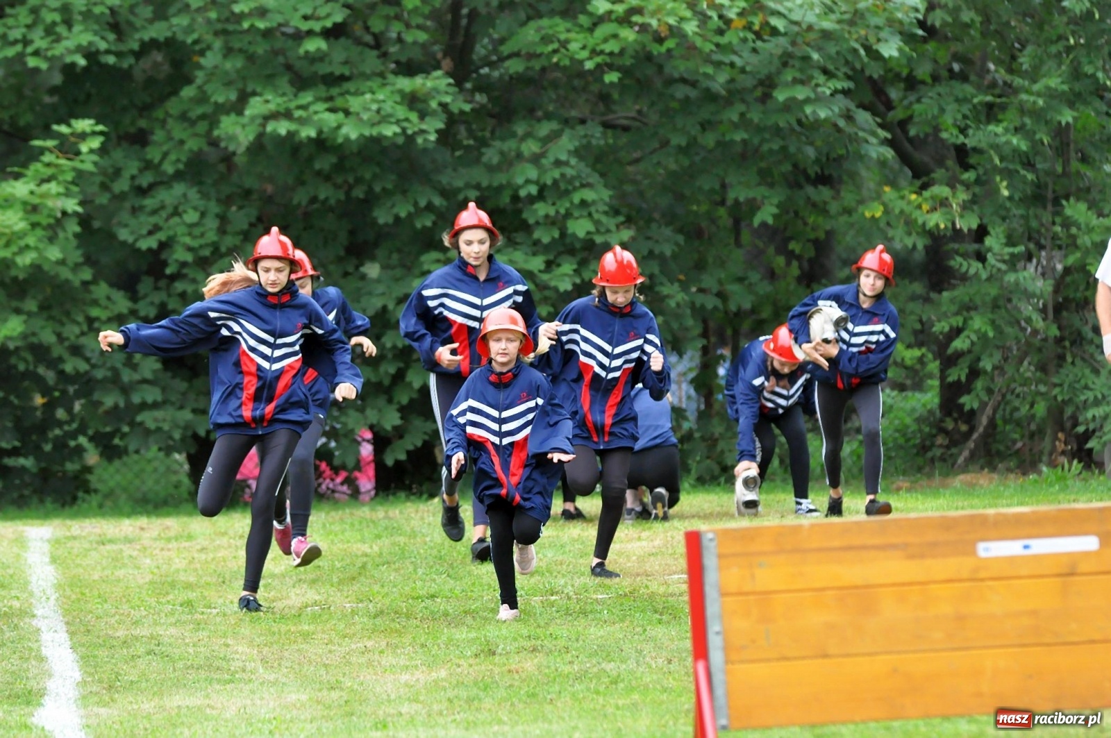 Zdjęcie w galerii na portalu naszraciborz.pl: MDP Samborowice z pucharem starosty raciborskiego [FOTO i WIDEO] wiadomości z regionu