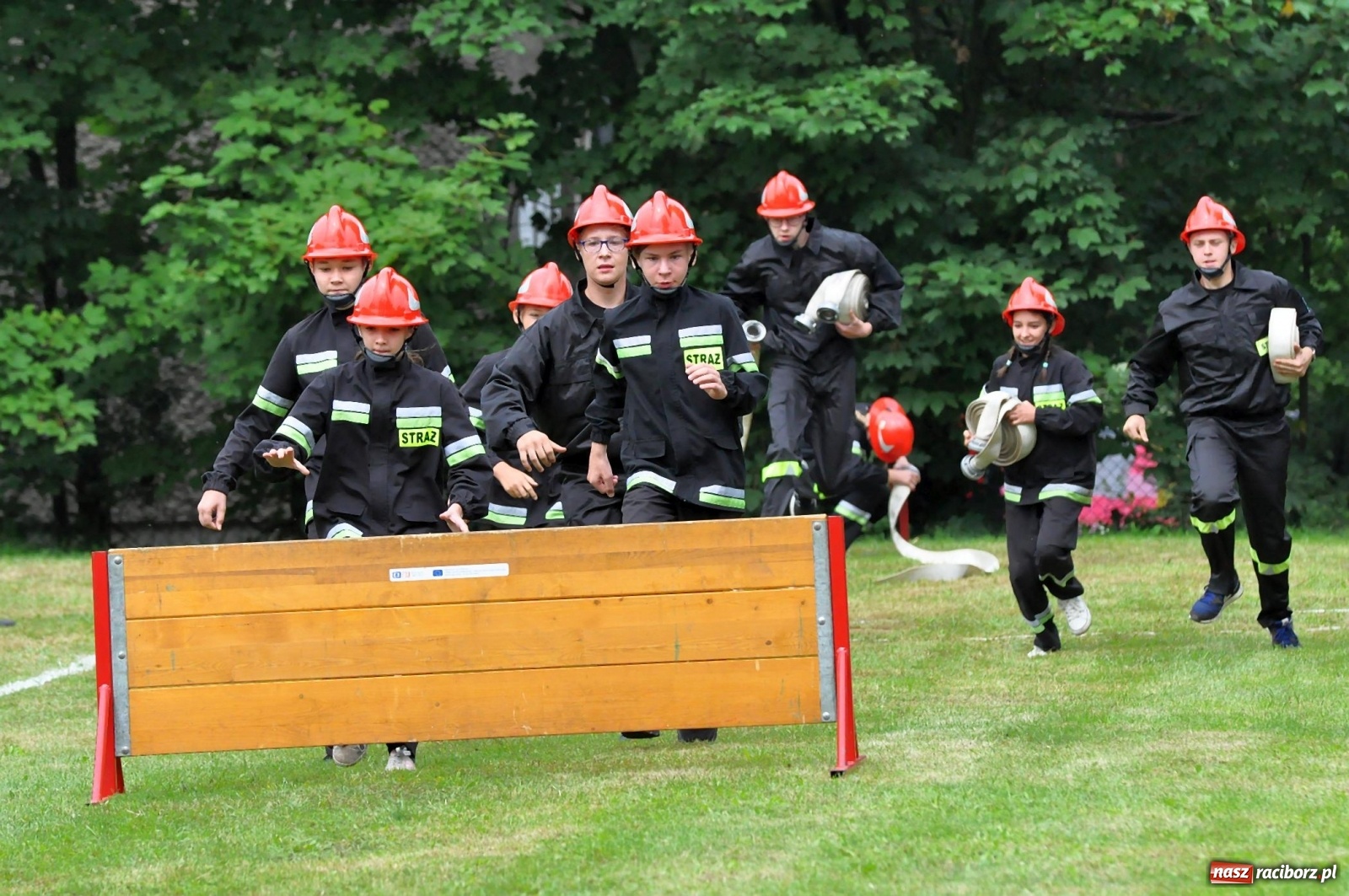 Zdjęcie w galerii na portalu naszraciborz.pl: MDP Samborowice z pucharem starosty raciborskiego [FOTO i WIDEO] wiadomości z regionu
