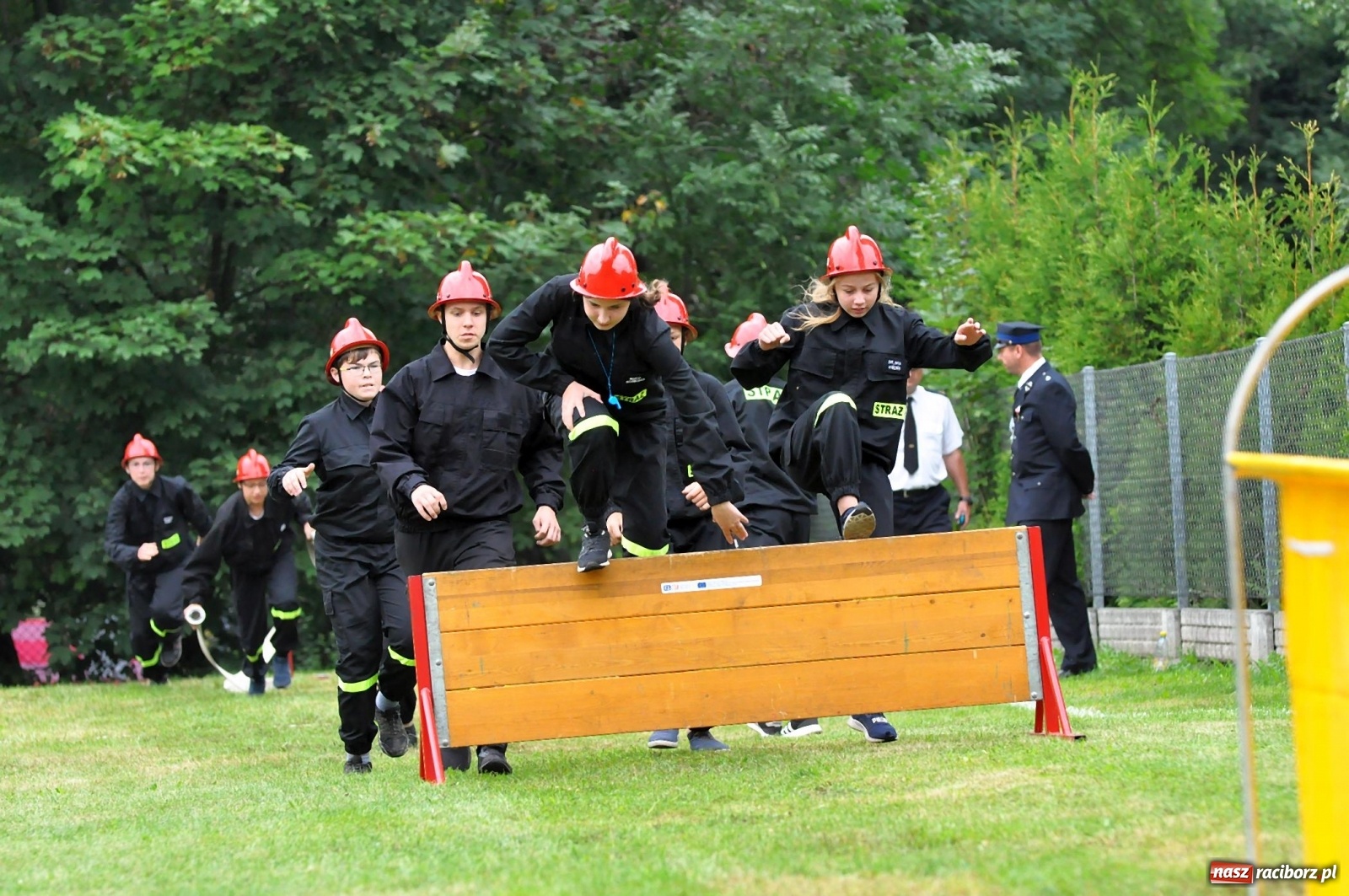 Zdjęcie w galerii na portalu naszraciborz.pl: MDP Samborowice z pucharem starosty raciborskiego [FOTO i WIDEO] wiadomości z regionu