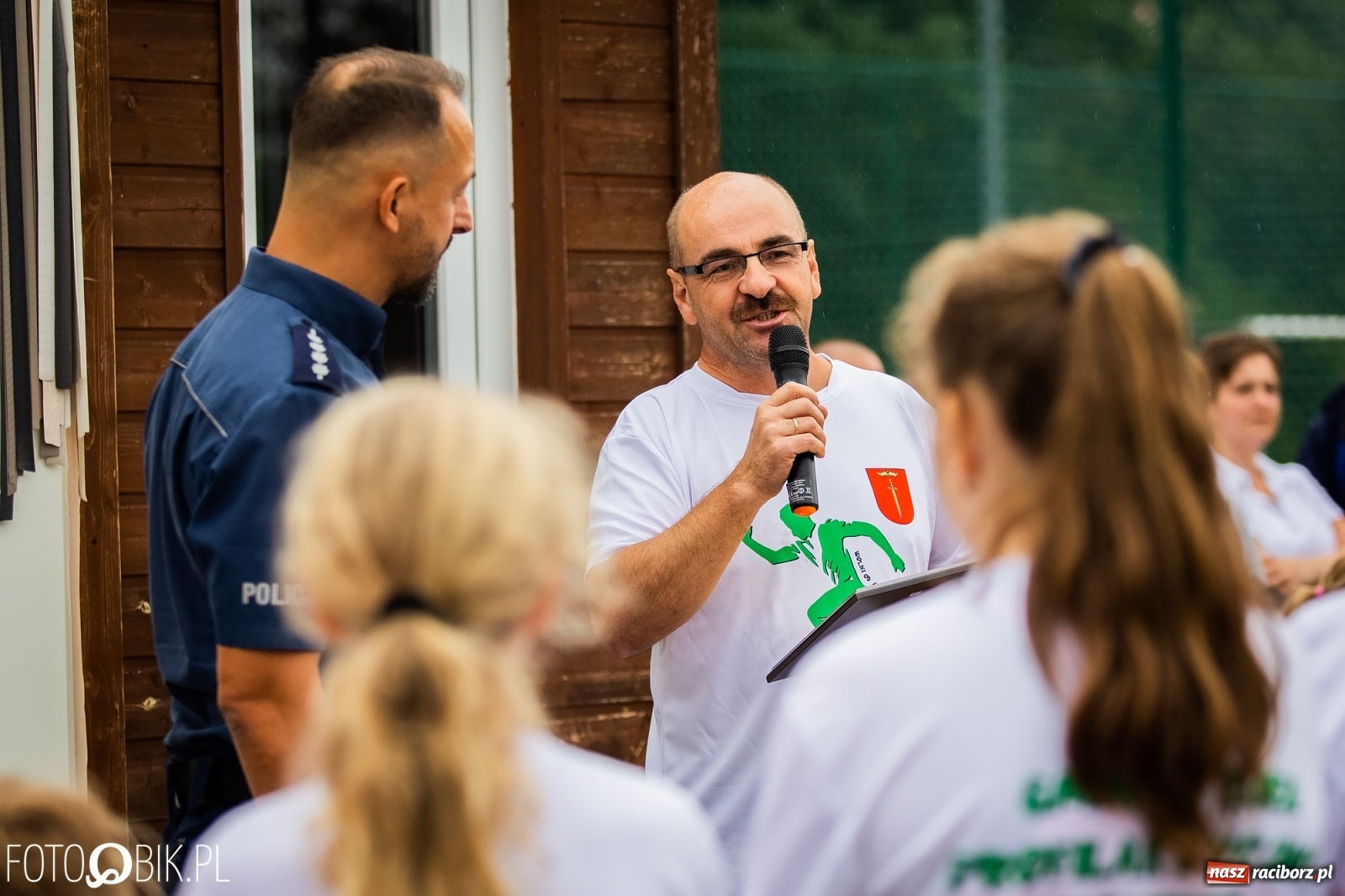 Zdjęcie w galerii na portalu naszraciborz.pl: Wolni od przemocy i uzależnień. Bieg profilaktyczny w Krzanowicach [FOTO i WIDEO] wiadomości z regionu