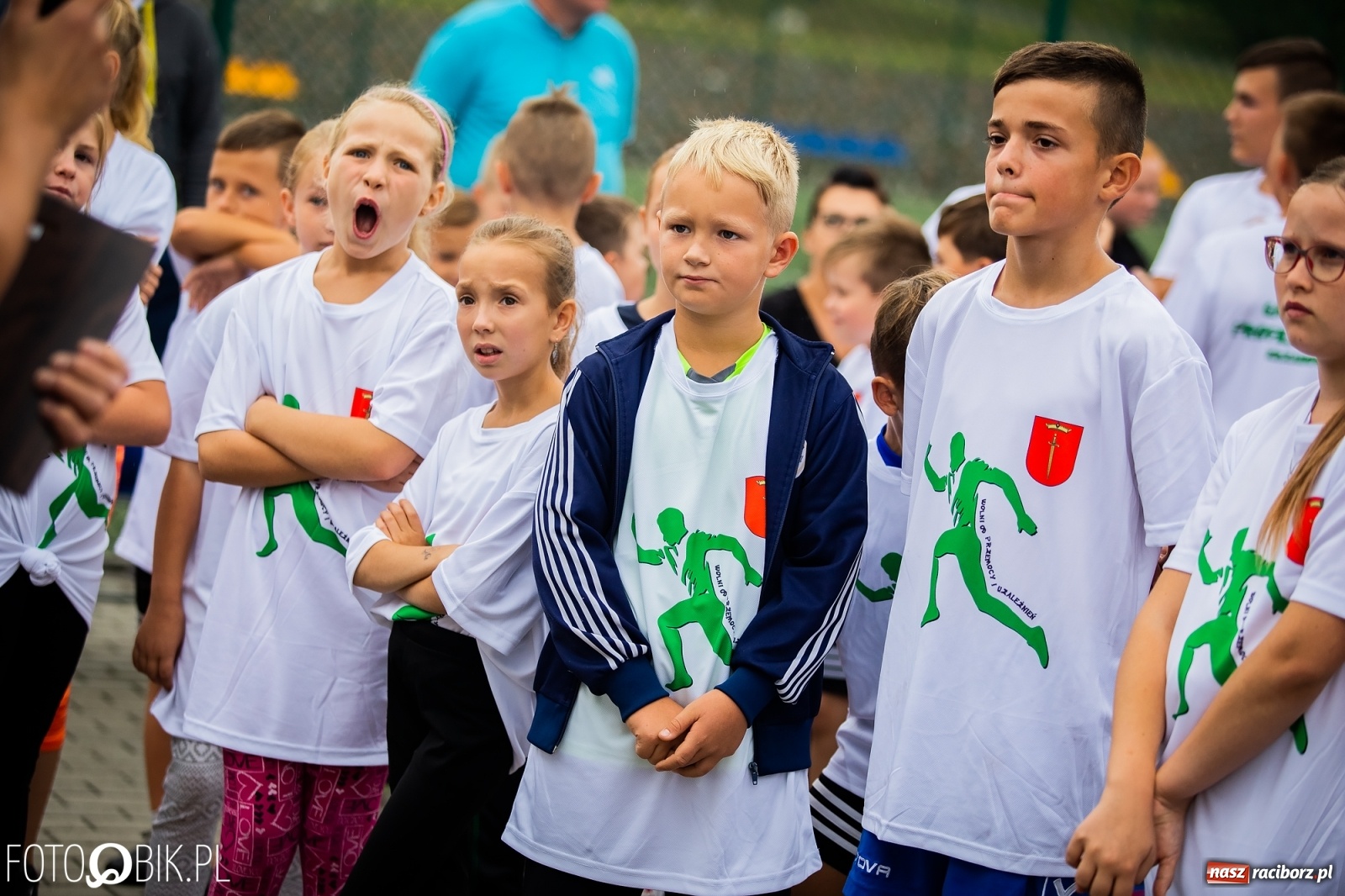 Zdjęcie w galerii na portalu naszraciborz.pl: Wolni od przemocy i uzależnień. Bieg profilaktyczny w Krzanowicach [FOTO i WIDEO] wiadomości z regionu