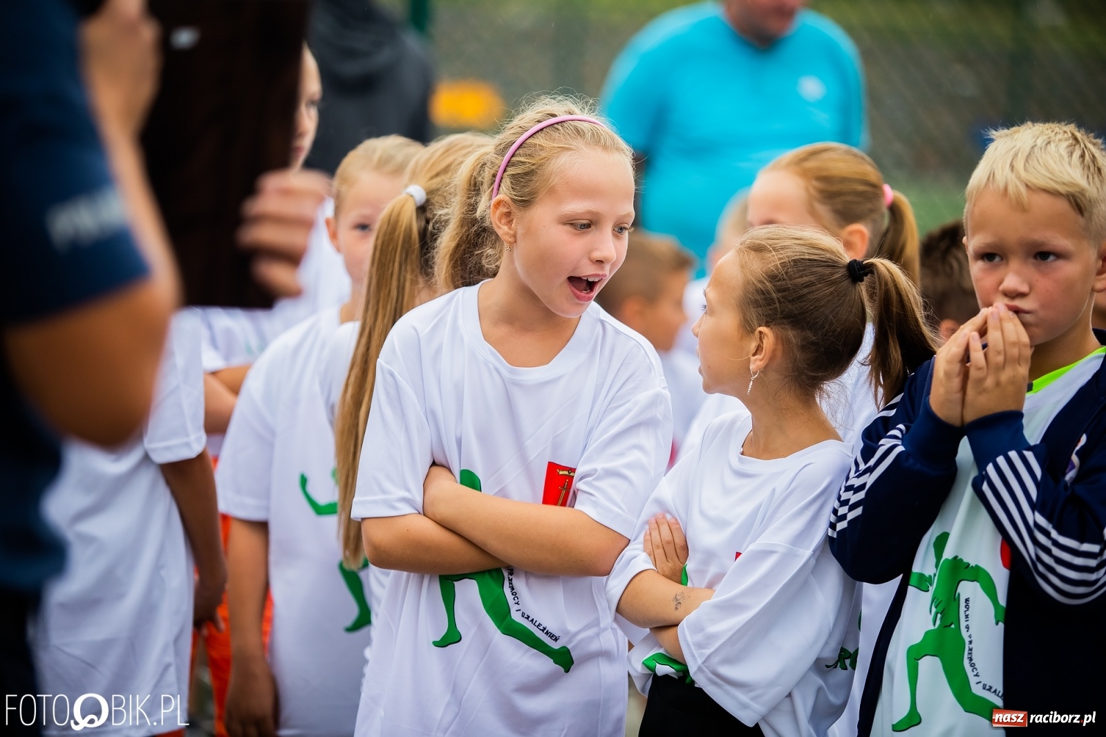 Zdjęcie w galerii na portalu naszraciborz.pl: Wolni od przemocy i uzależnień. Bieg profilaktyczny w Krzanowicach [FOTO i WIDEO] wiadomości z regionu