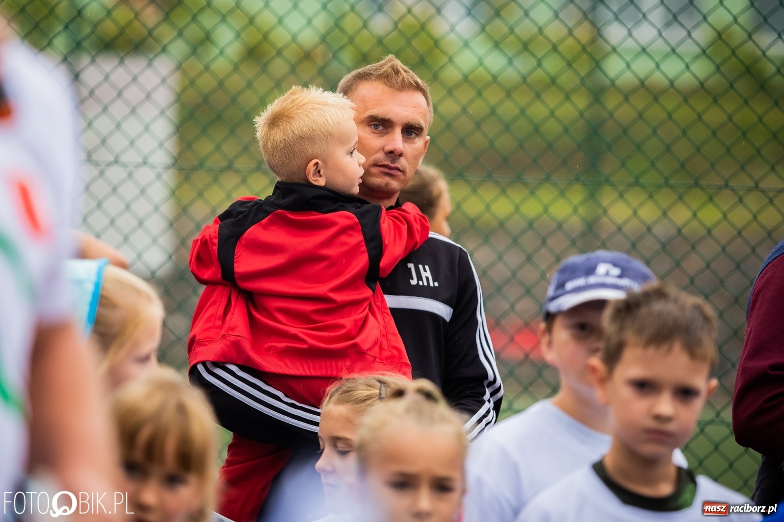 Zdjęcie w galerii na portalu naszraciborz.pl: Wolni od przemocy i uzależnień. Bieg profilaktyczny w Krzanowicach [FOTO i WIDEO] wiadomości z regionu