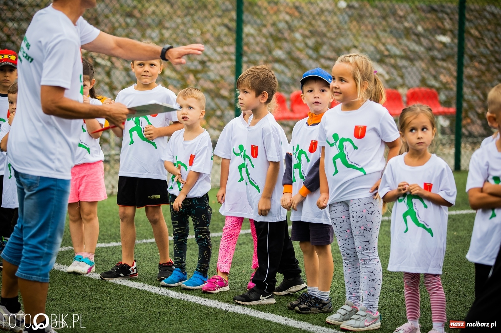 Zdjęcie w galerii na portalu naszraciborz.pl: Wolni od przemocy i uzależnień. Bieg profilaktyczny w Krzanowicach [FOTO i WIDEO] wiadomości z regionu