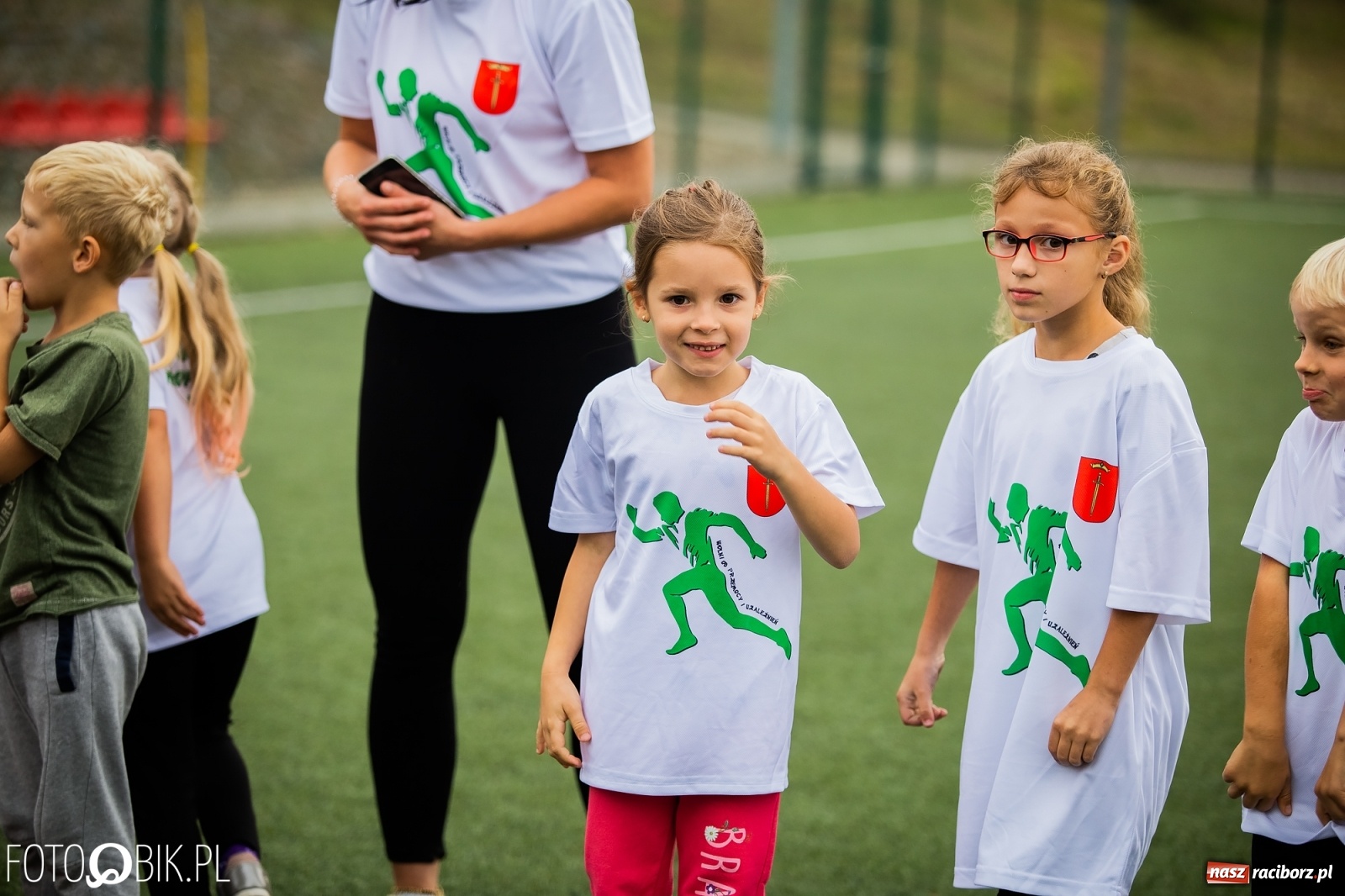 Zdjęcie w galerii na portalu naszraciborz.pl: Wolni od przemocy i uzależnień. Bieg profilaktyczny w Krzanowicach [FOTO i WIDEO] wiadomości z regionu