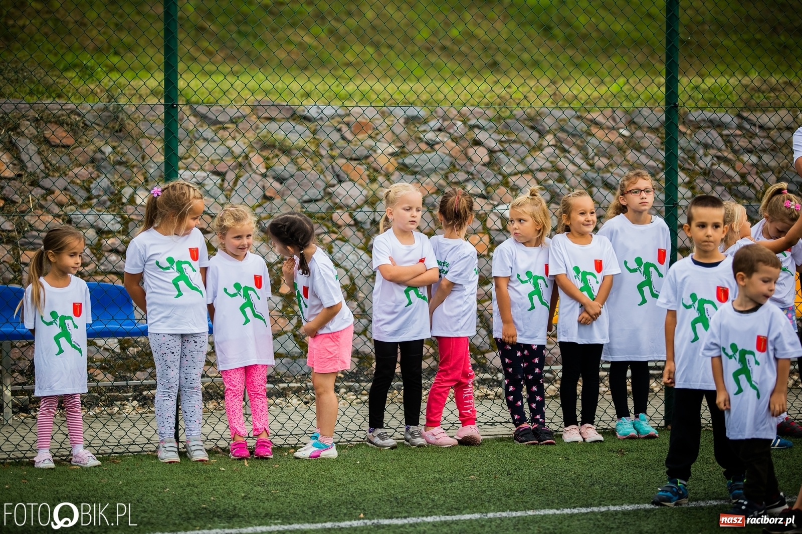 Zdjęcie w galerii na portalu naszraciborz.pl: Wolni od przemocy i uzależnień. Bieg profilaktyczny w Krzanowicach [FOTO i WIDEO] wiadomości z regionu