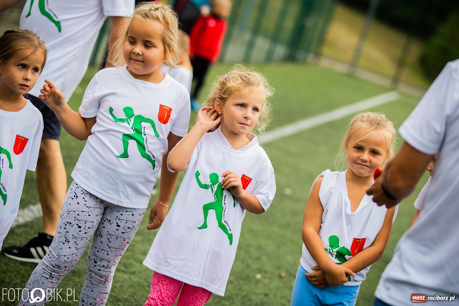 Zdjęcie w galerii na portalu naszraciborz.pl: Wolni od przemocy i uzależnień. Bieg profilaktyczny w Krzanowicach [FOTO i WIDEO] wiadomości z regionu