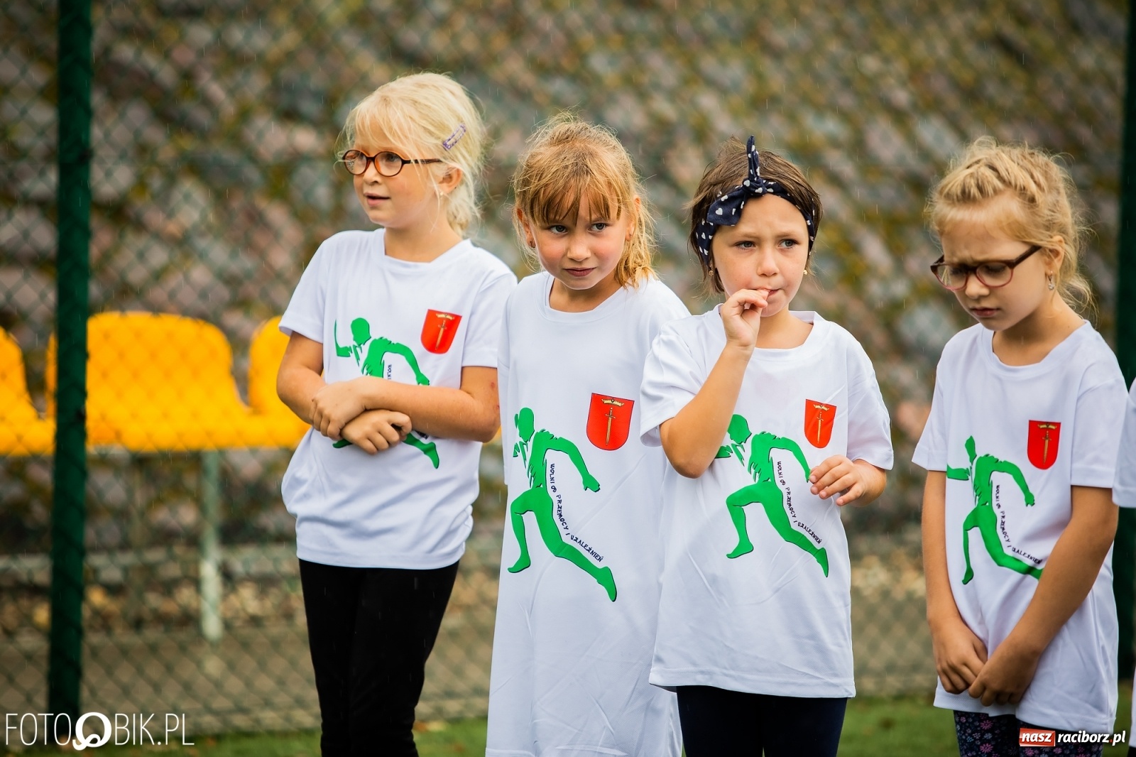 Zdjęcie w galerii na portalu naszraciborz.pl: Wolni od przemocy i uzależnień. Bieg profilaktyczny w Krzanowicach [FOTO i WIDEO] wiadomości z regionu