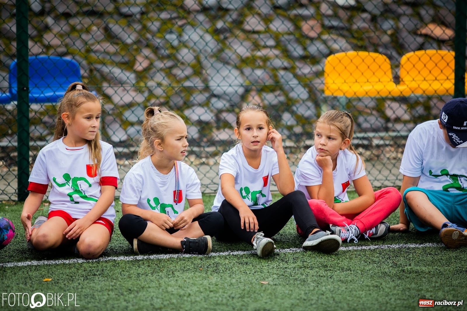 Zdjęcie w galerii na portalu naszraciborz.pl: Wolni od przemocy i uzależnień. Bieg profilaktyczny w Krzanowicach [FOTO i WIDEO] wiadomości z regionu