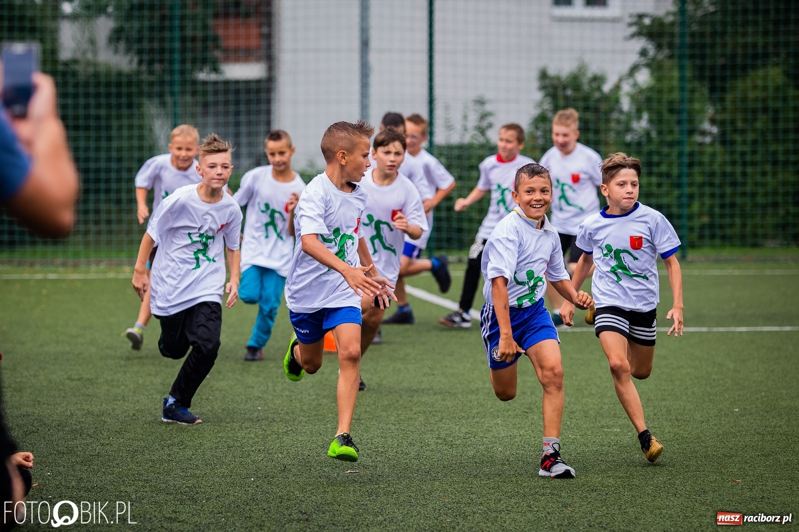 Zdjęcie w galerii na portalu naszraciborz.pl: Wolni od przemocy i uzależnień. Bieg profilaktyczny w Krzanowicach [FOTO i WIDEO] wiadomości z regionu