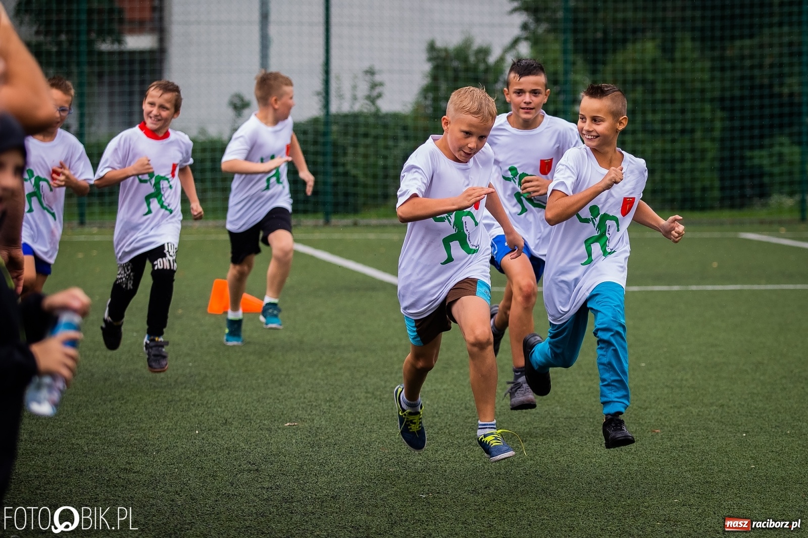 Zdjęcie w galerii na portalu naszraciborz.pl: Wolni od przemocy i uzależnień. Bieg profilaktyczny w Krzanowicach [FOTO i WIDEO] wiadomości z regionu