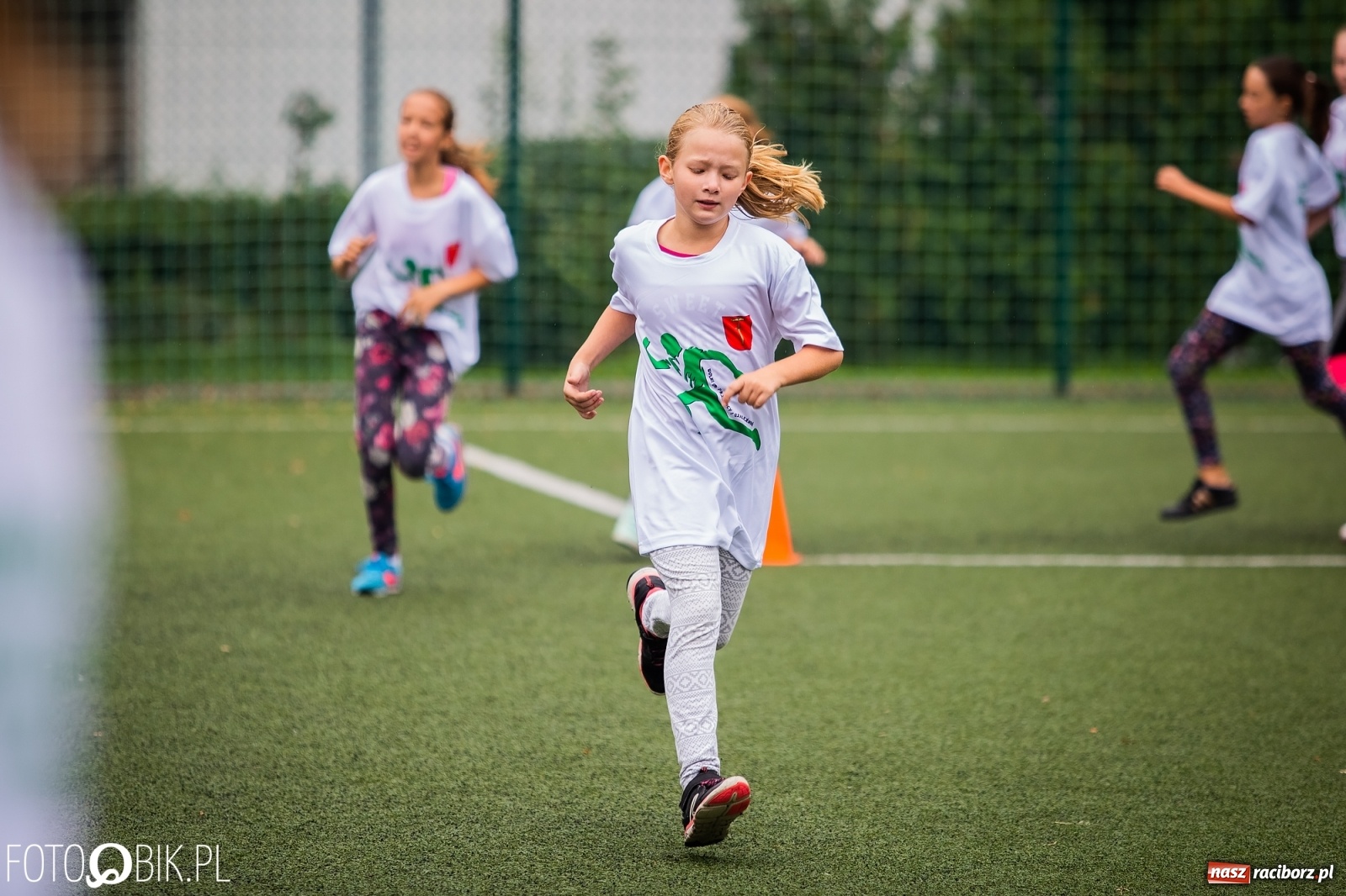 Zdjęcie w galerii na portalu naszraciborz.pl: Wolni od przemocy i uzależnień. Bieg profilaktyczny w Krzanowicach [FOTO i WIDEO] wiadomości z regionu