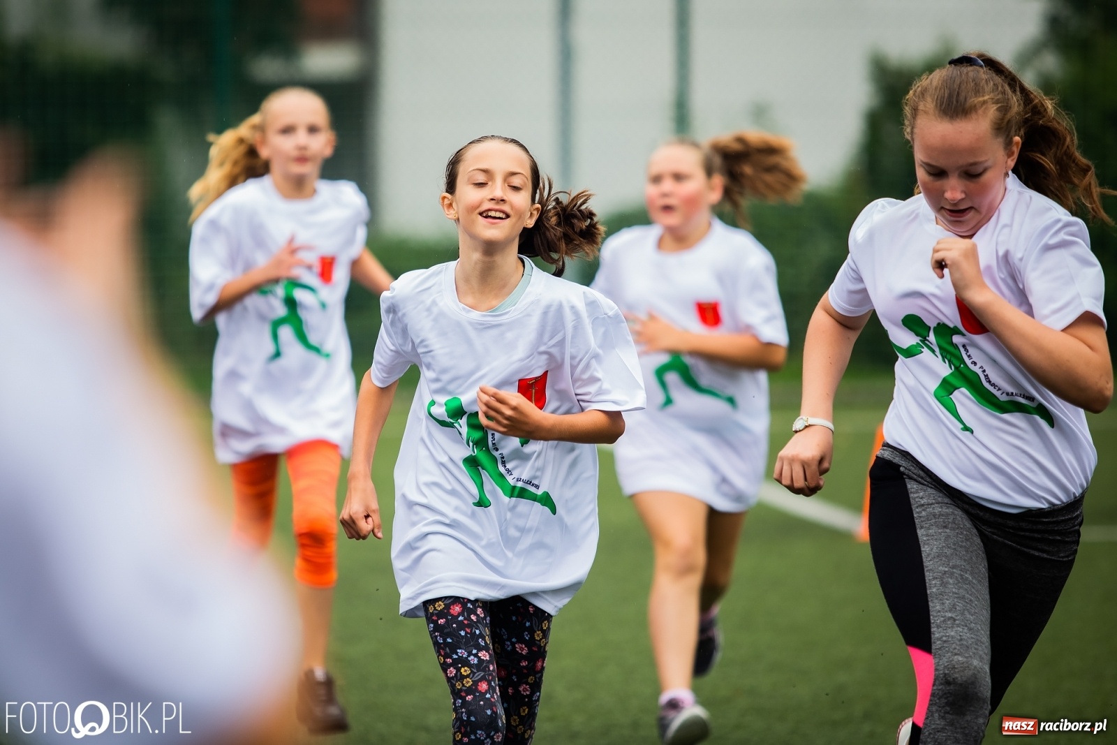 Zdjęcie w galerii na portalu naszraciborz.pl: Wolni od przemocy i uzależnień. Bieg profilaktyczny w Krzanowicach [FOTO i WIDEO] wiadomości z regionu