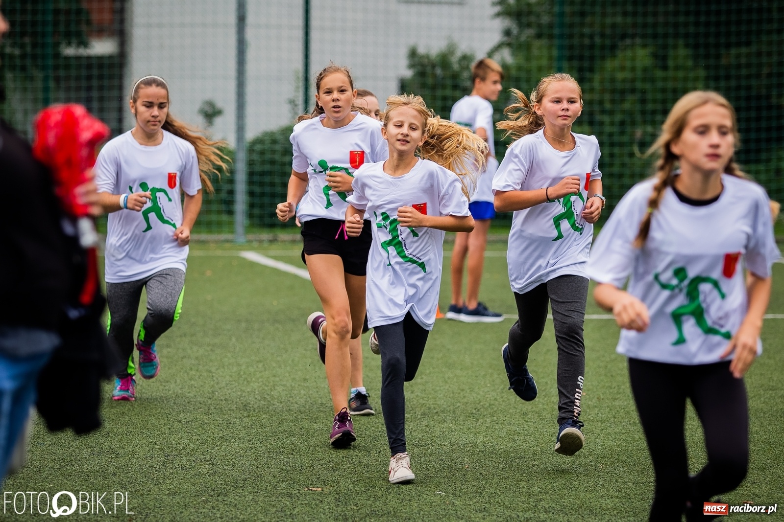 Zdjęcie w galerii na portalu naszraciborz.pl: Wolni od przemocy i uzależnień. Bieg profilaktyczny w Krzanowicach [FOTO i WIDEO] wiadomości z regionu